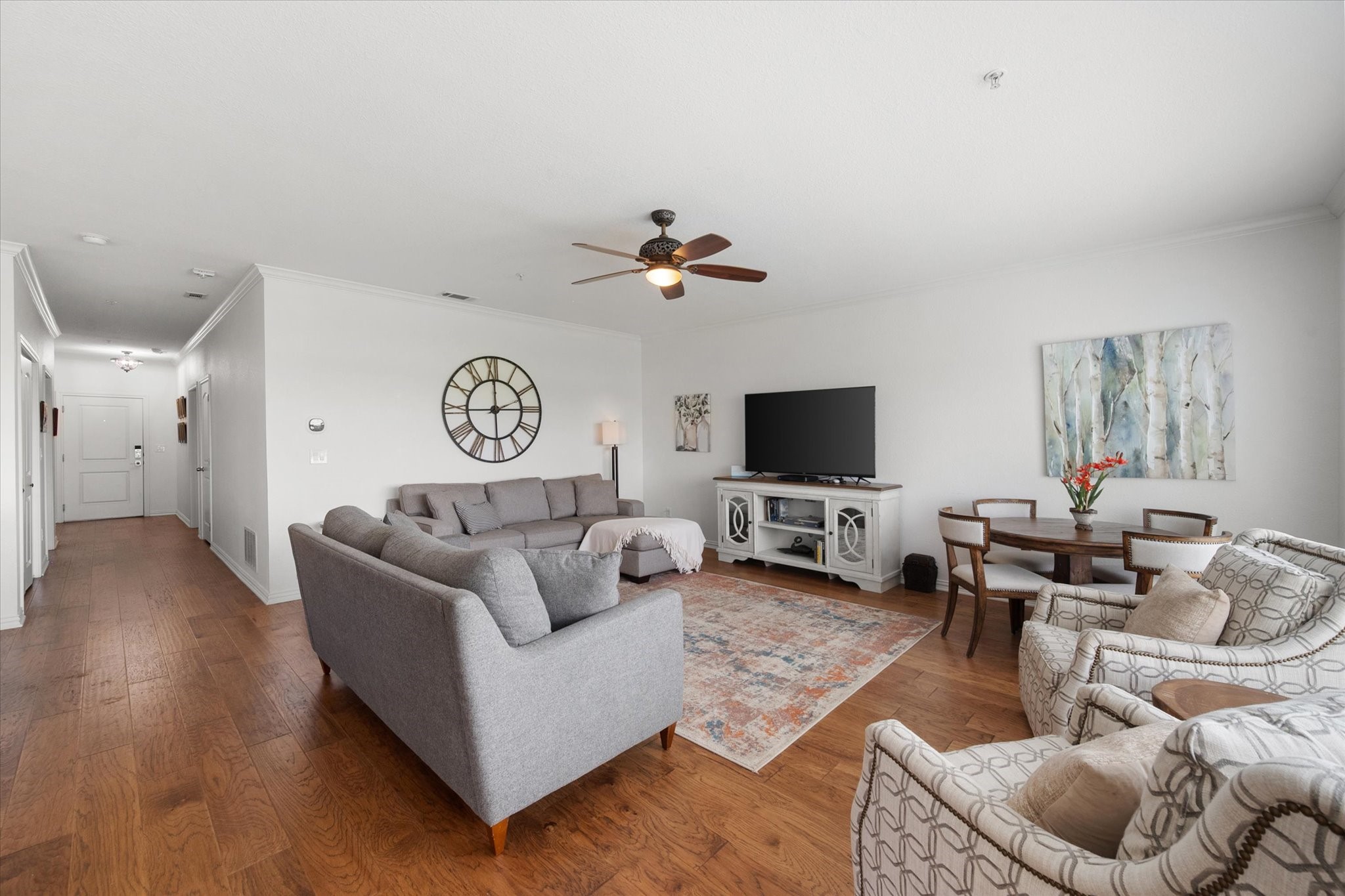 9900 Northshore Boulevard 3105