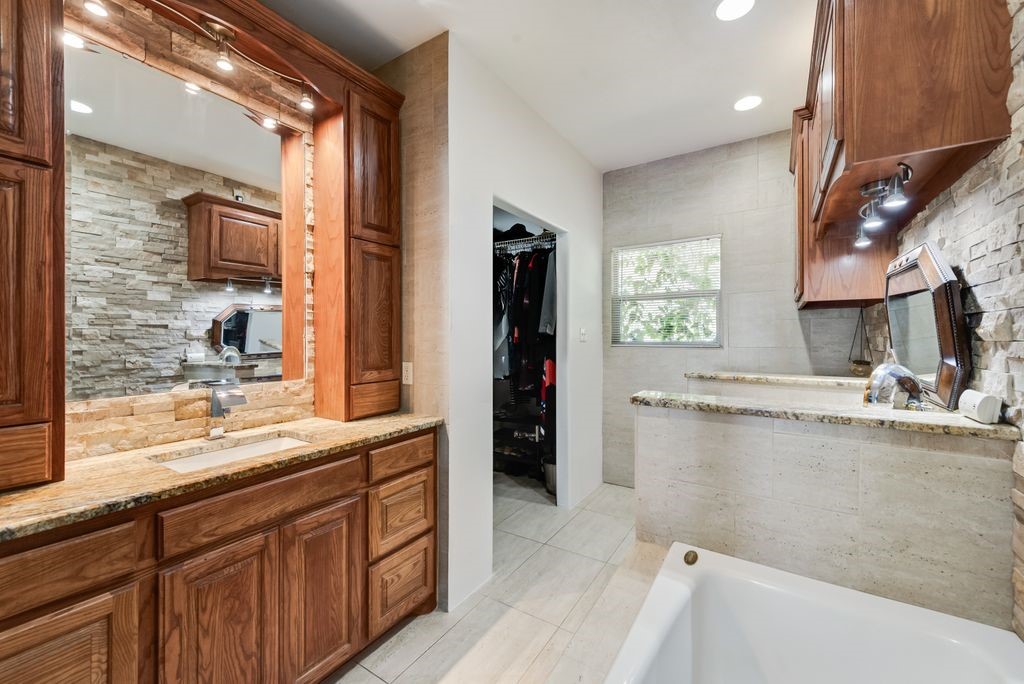 619 County Road 3048c