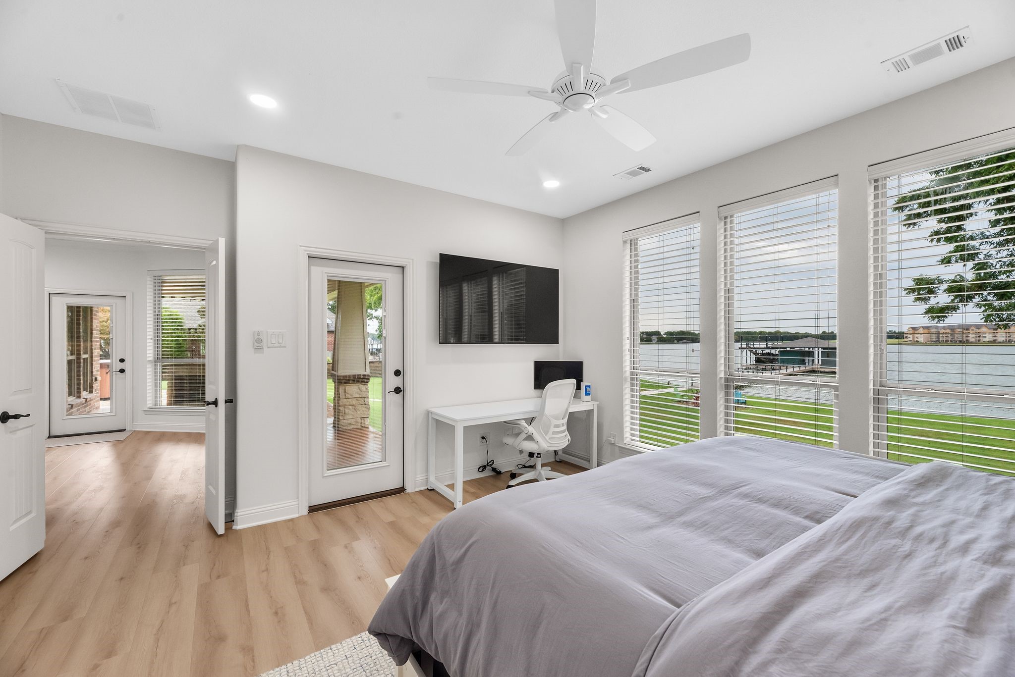 1195 The Shores Drive