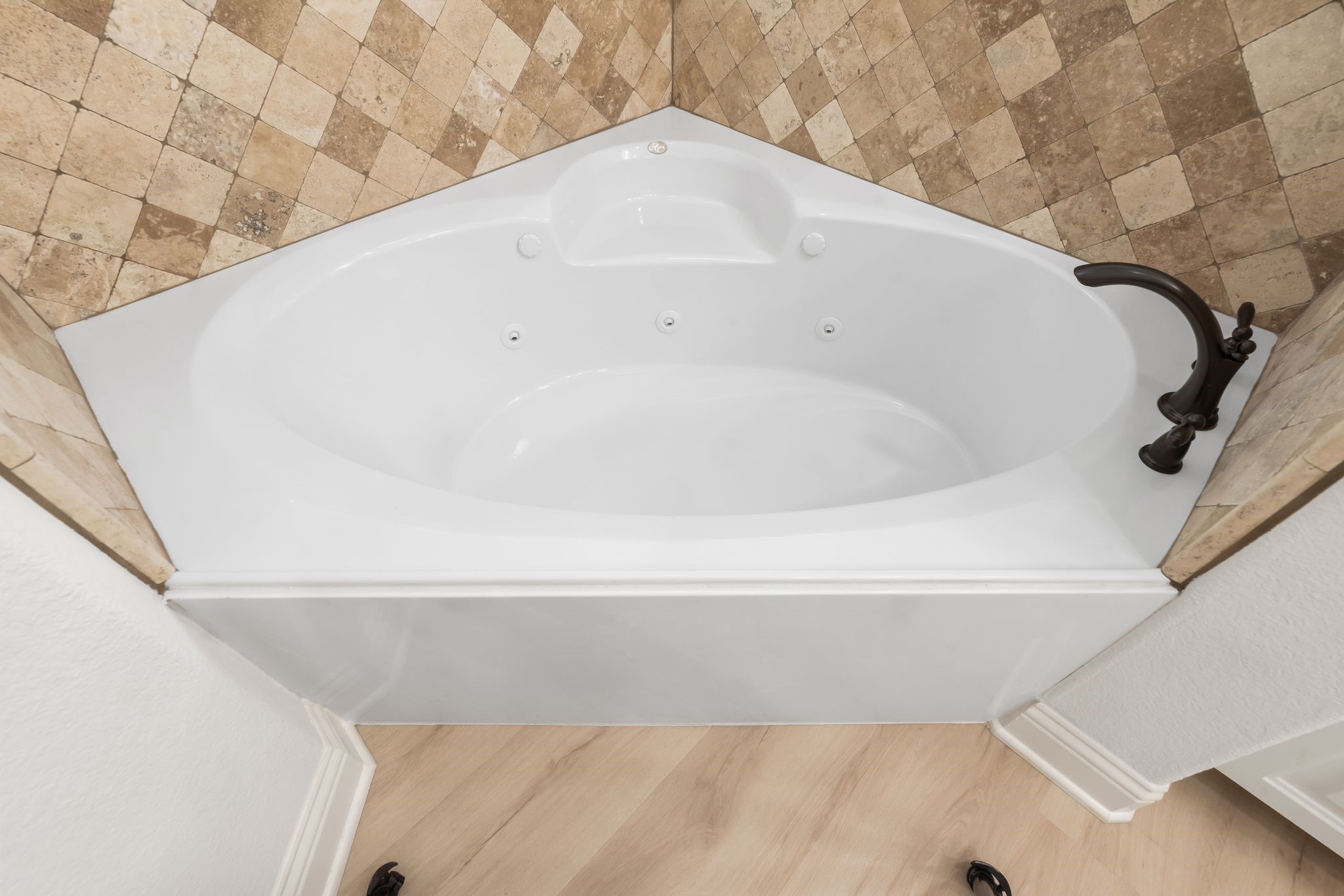 1195 The Shores Drive