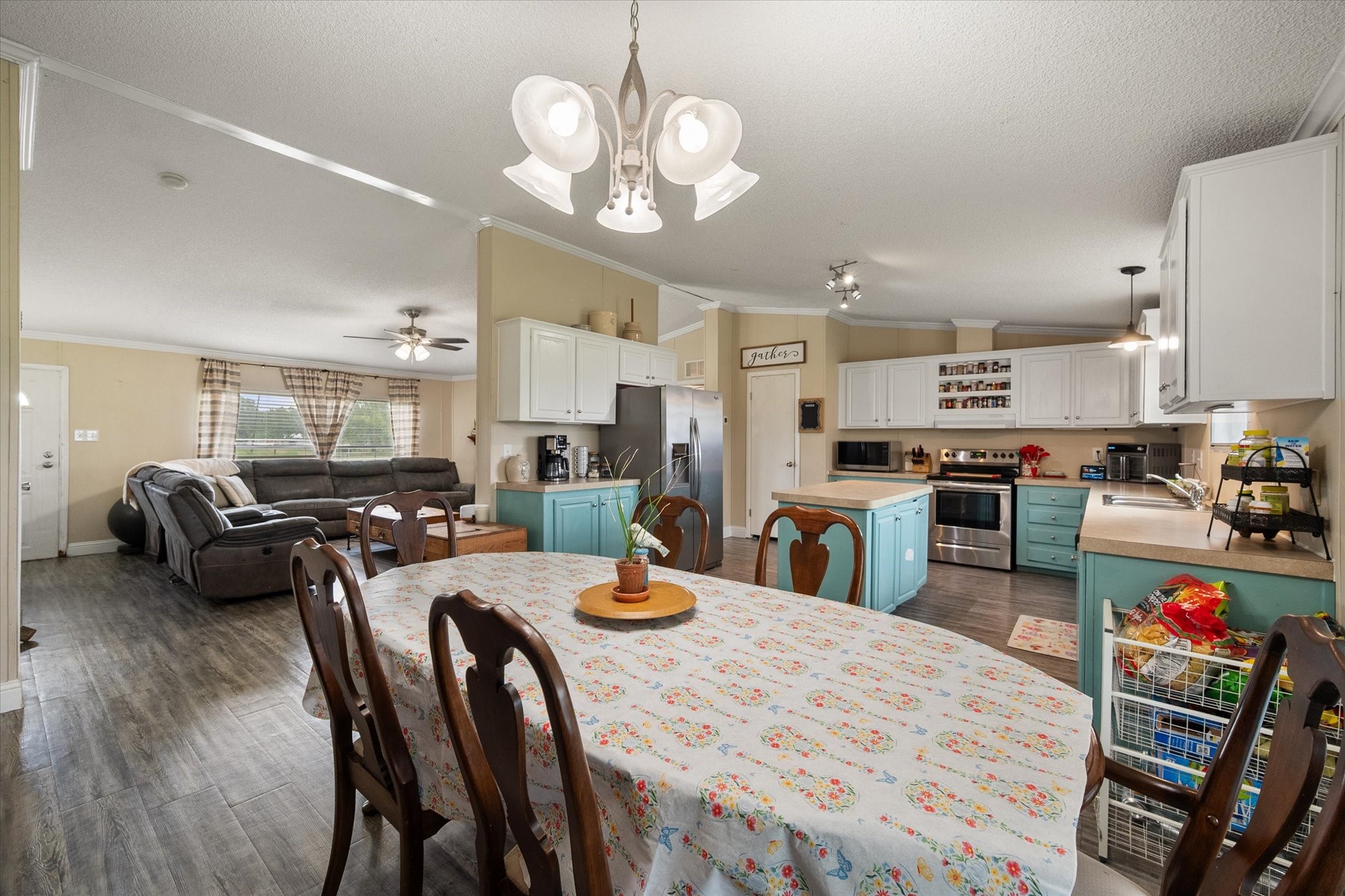 11194 County Road 2170