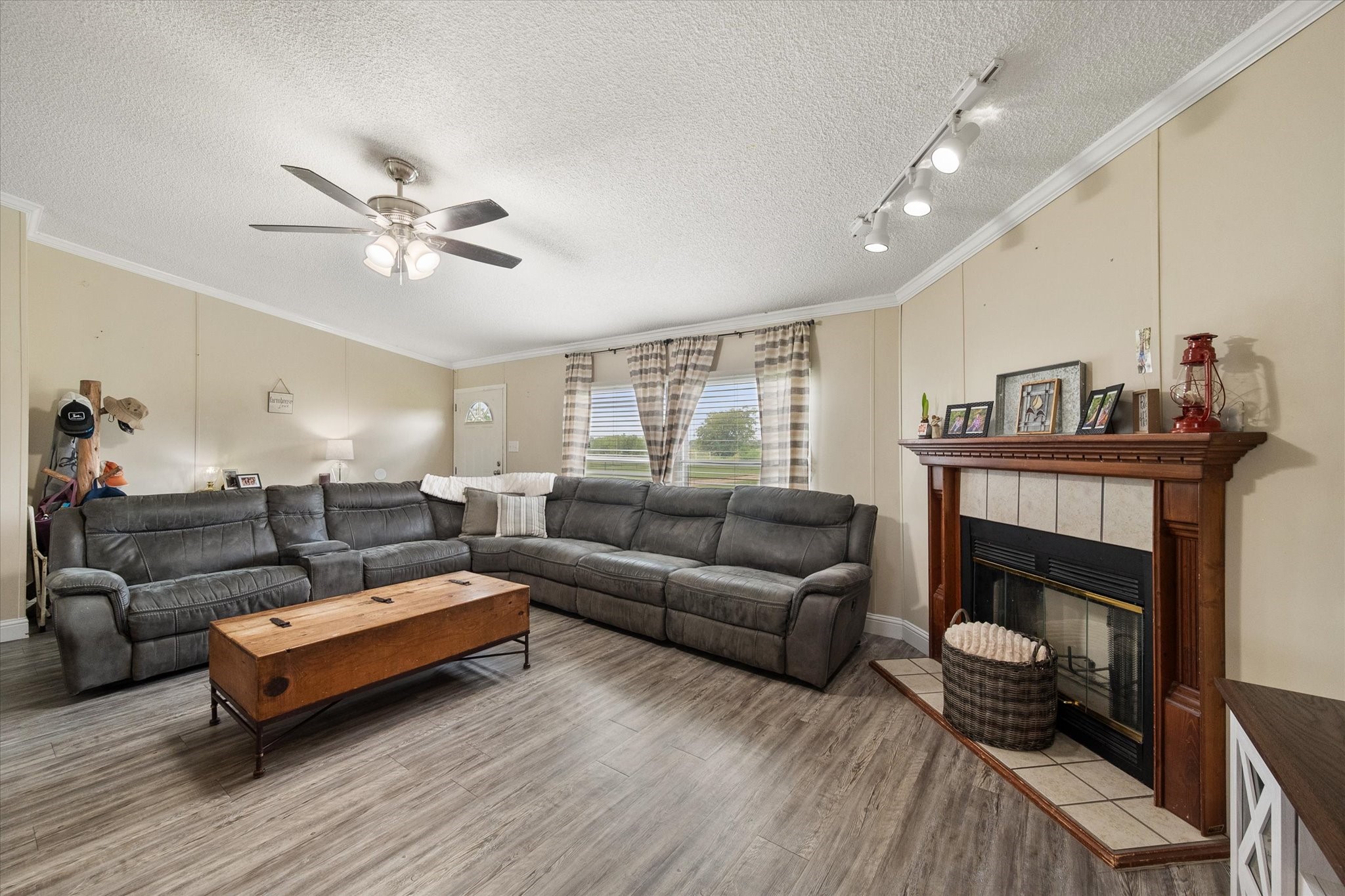 11194 County Road 2170