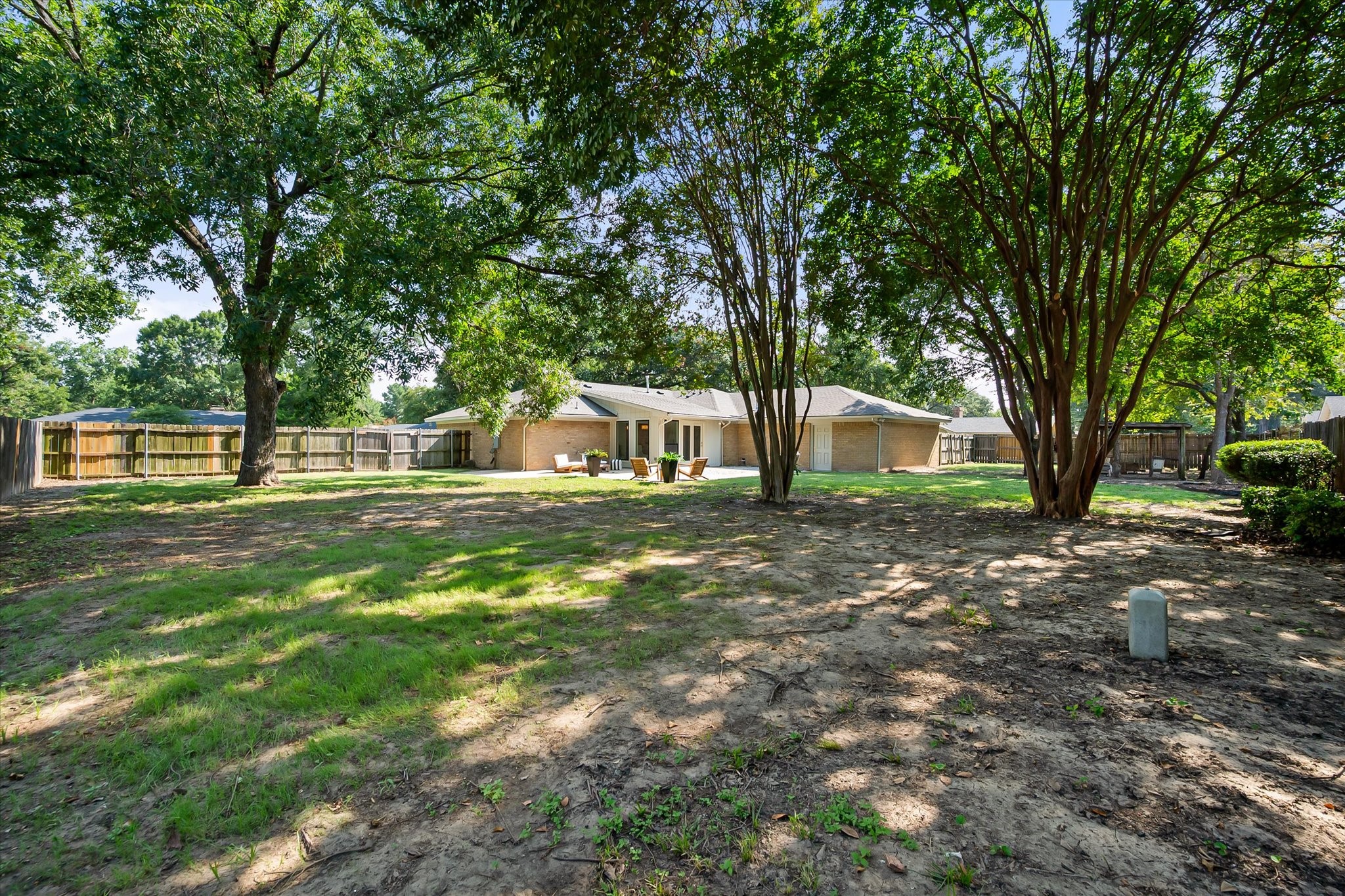 708 Laura Avenue