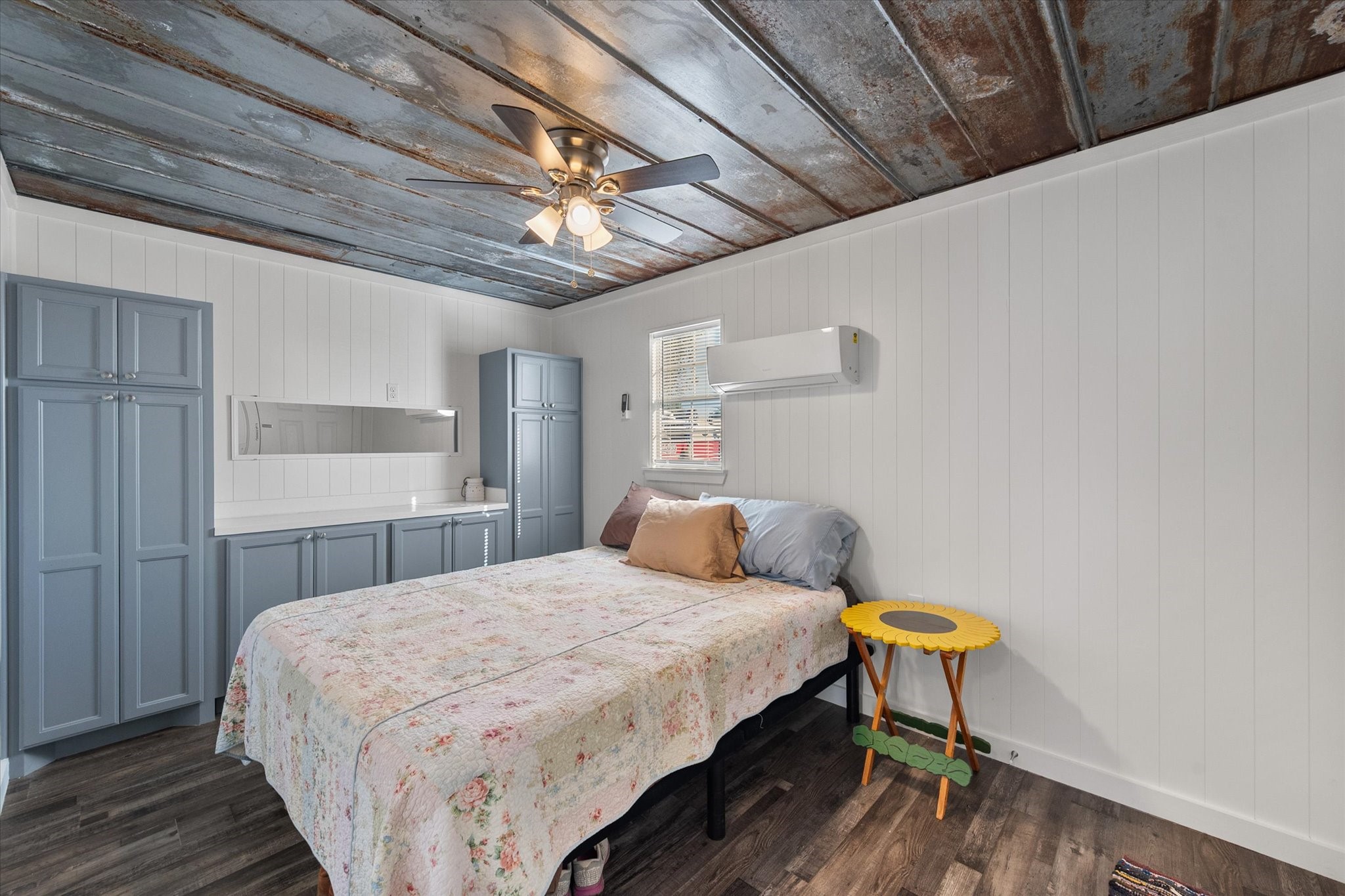 2038 Pelican Isle Drive