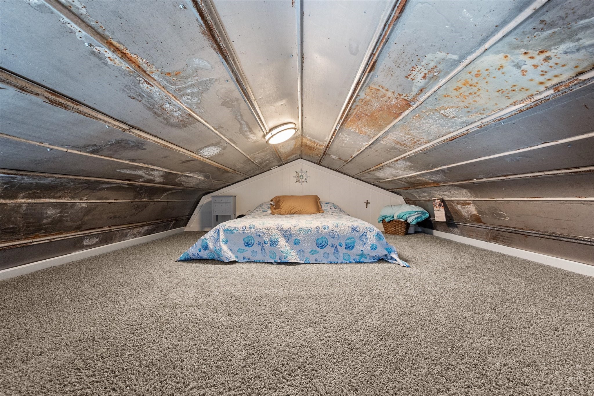 2038 Pelican Isle Drive