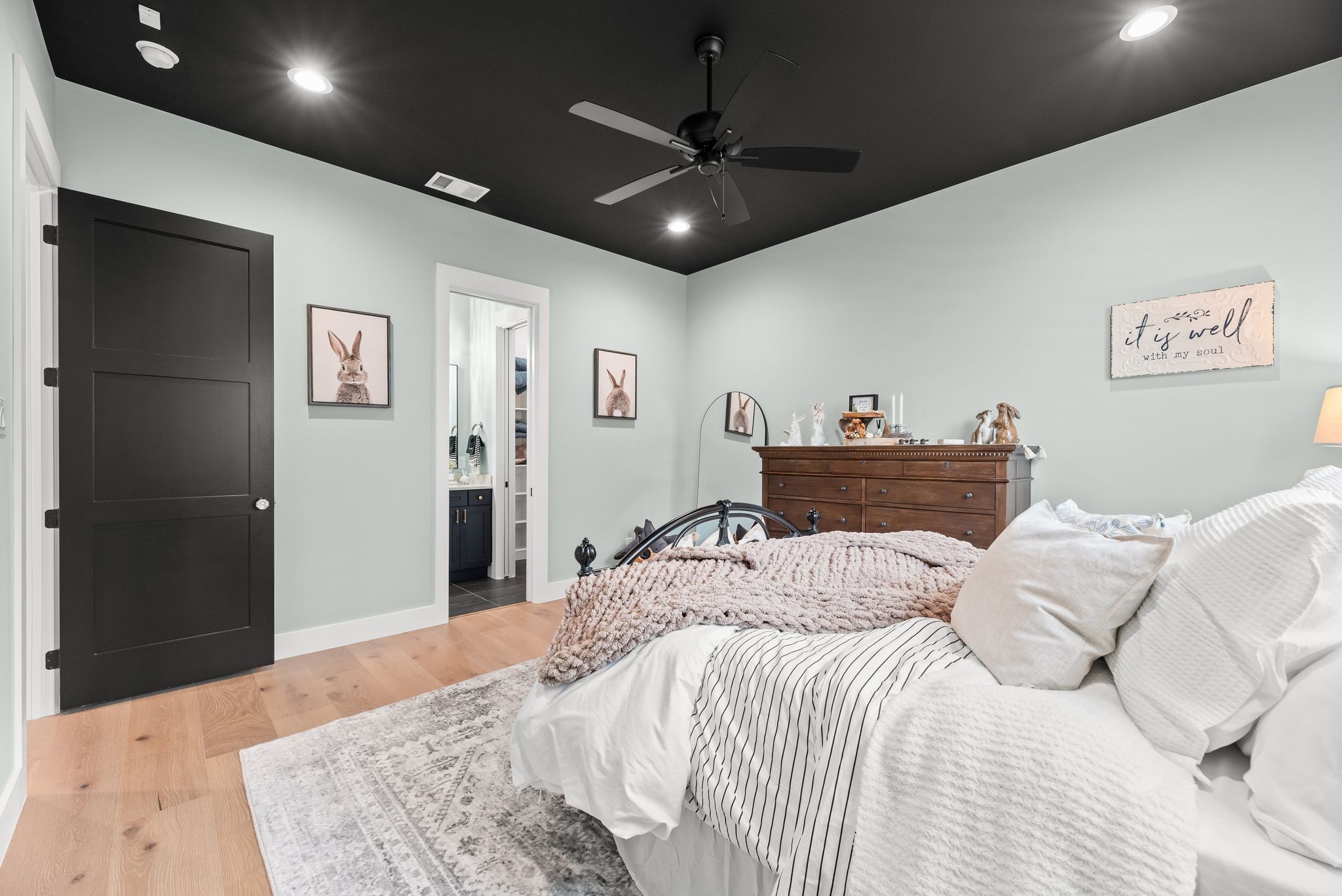 1196 The Shores Drive