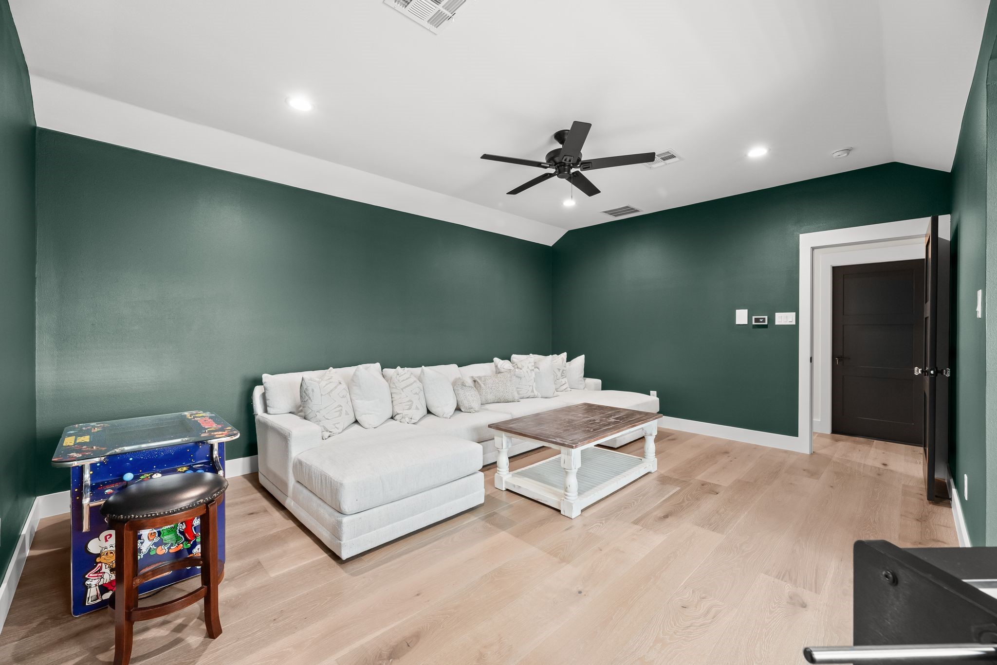 1196 The Shores Drive