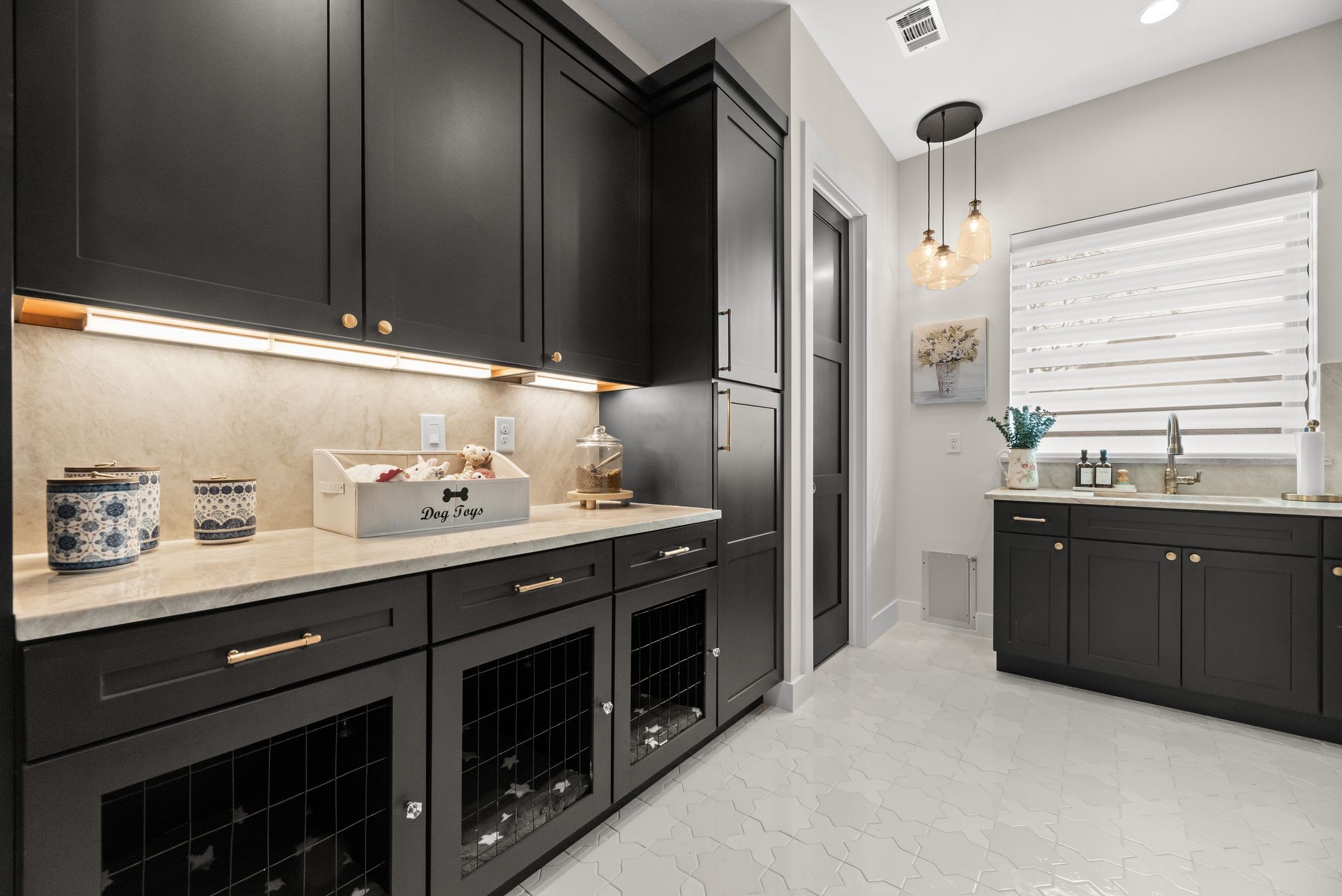 1196 The Shores Drive