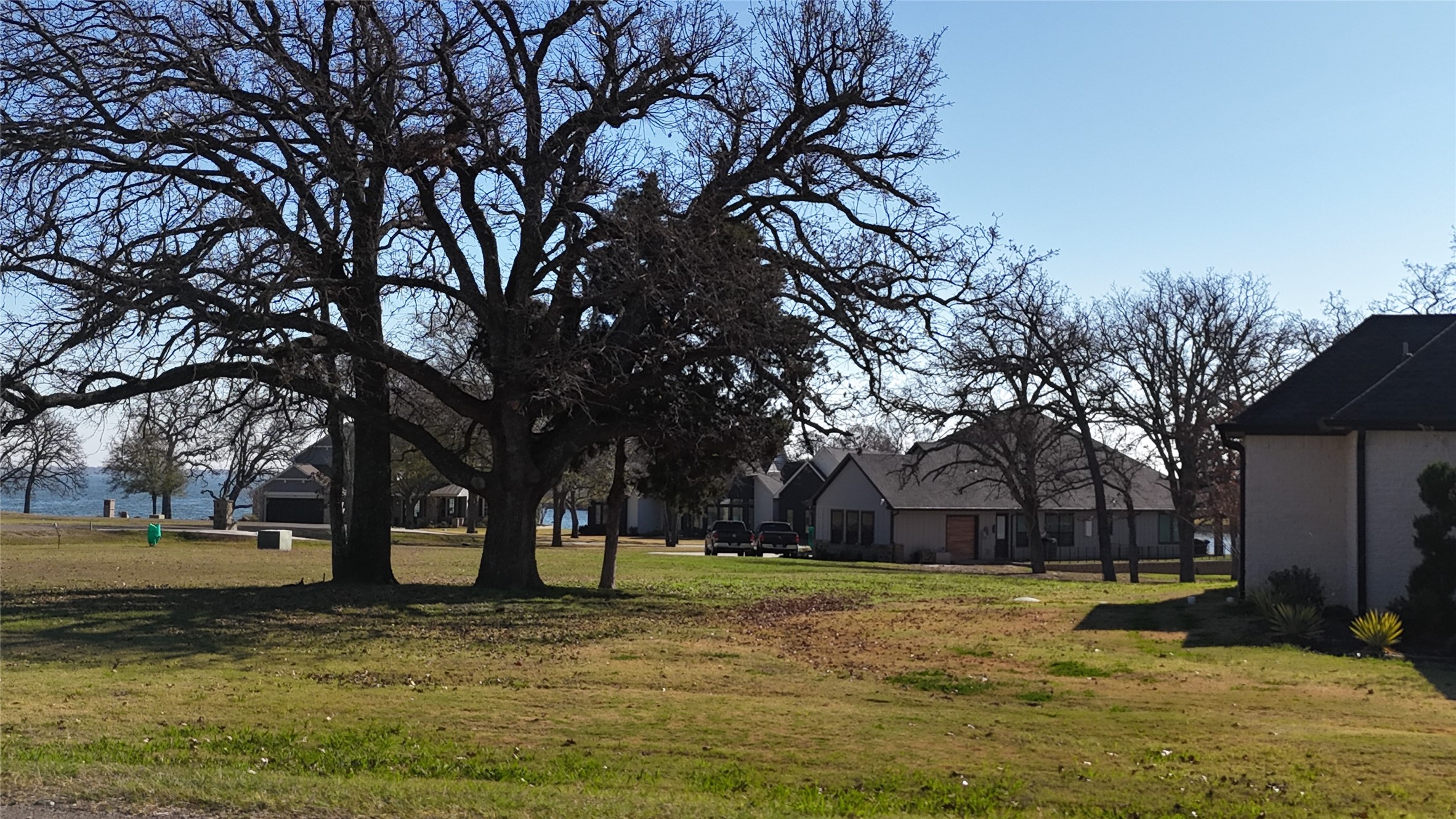 11 Bayview Circle