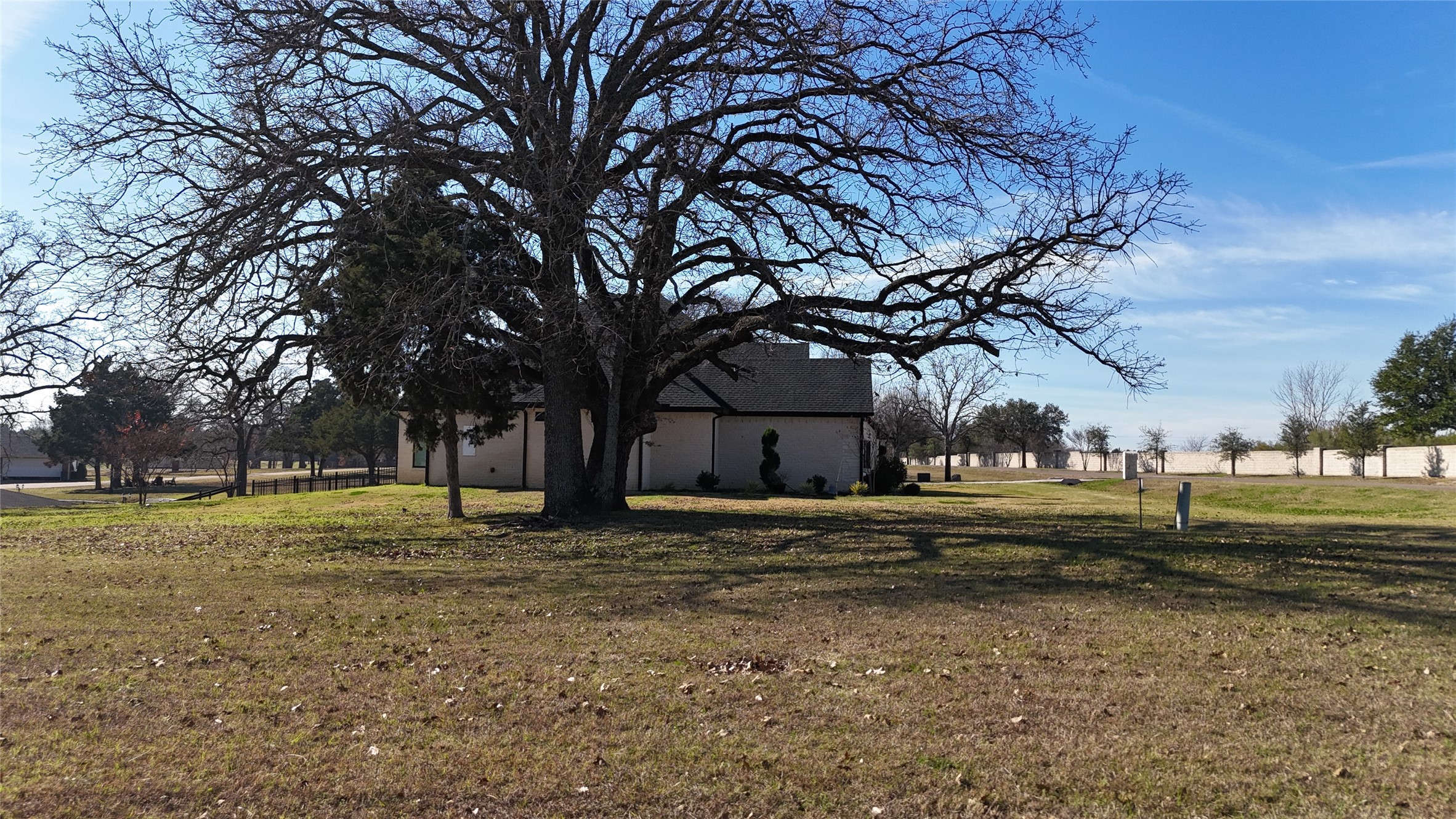 11 Bayview Circle