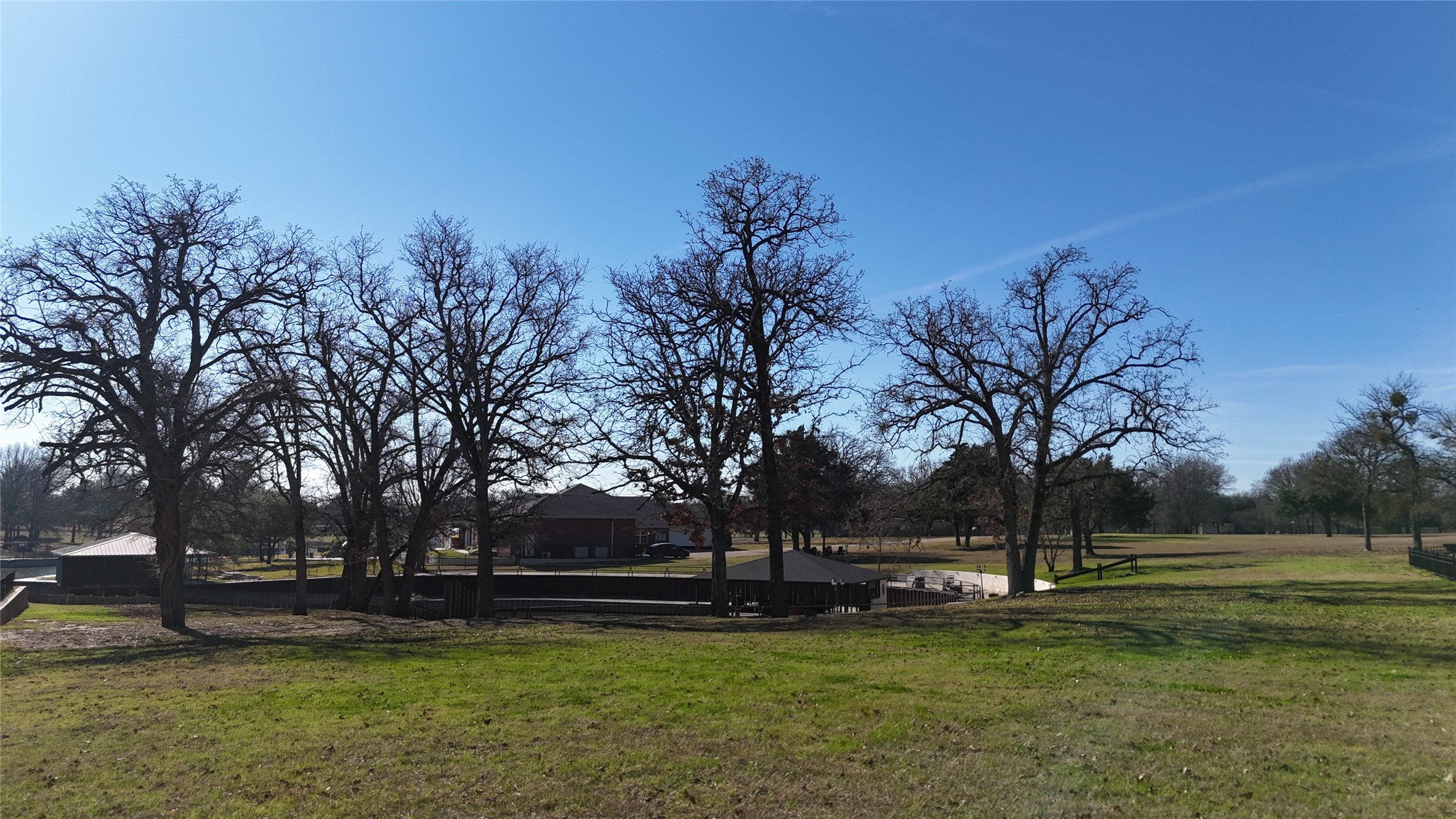 11 Bayview Circle