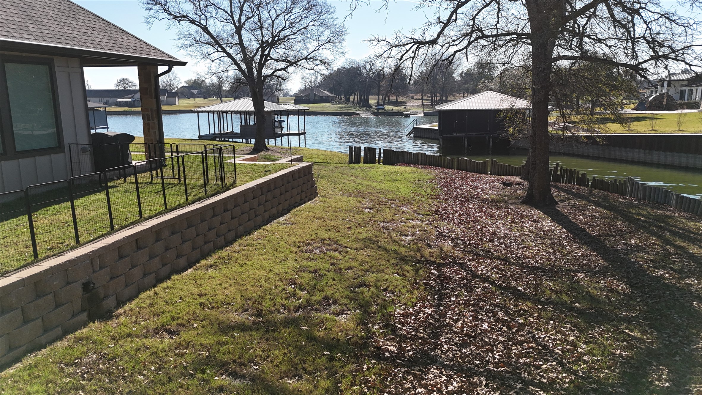 11 Bayview Circle