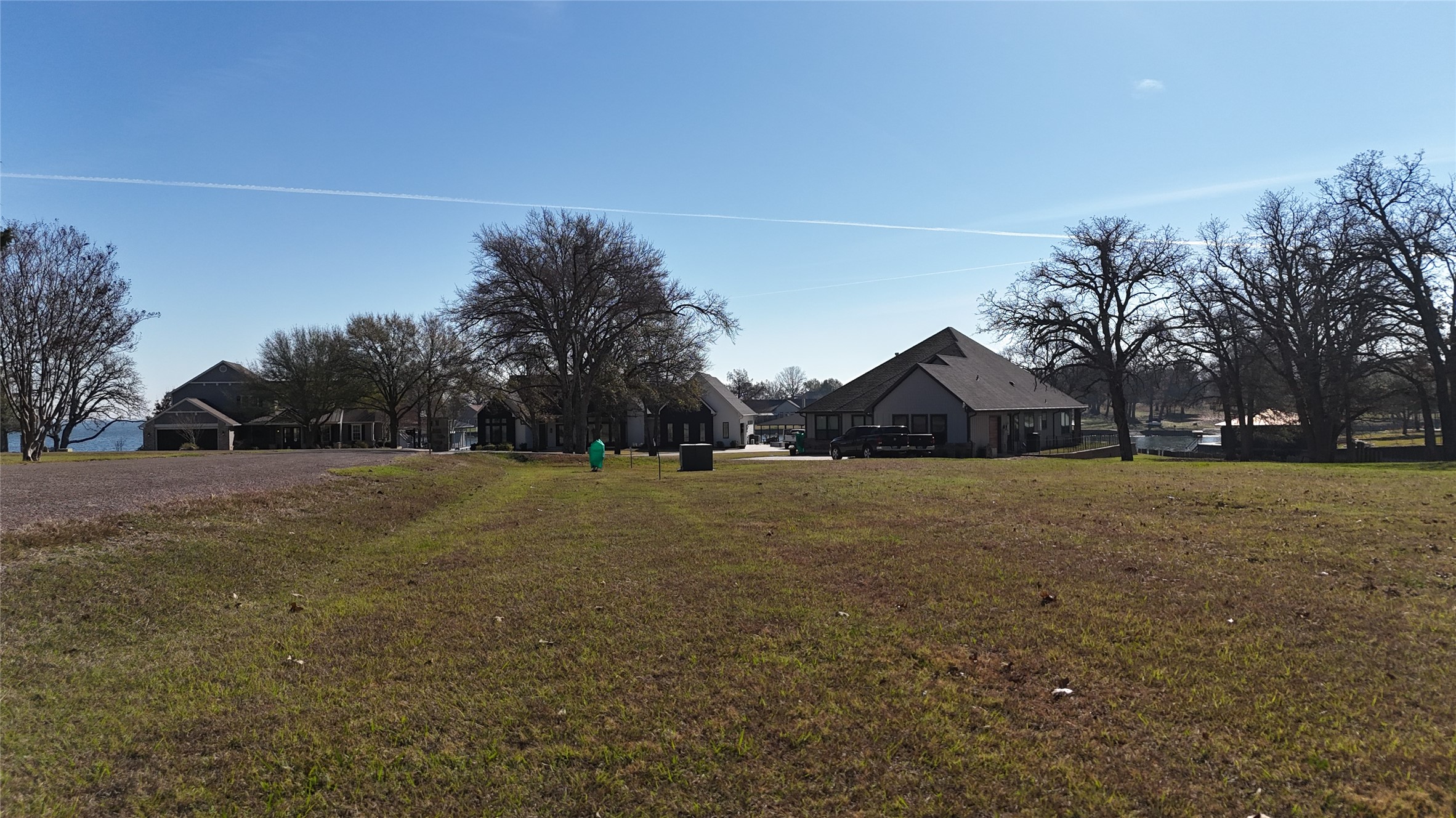 11 Bayview Circle