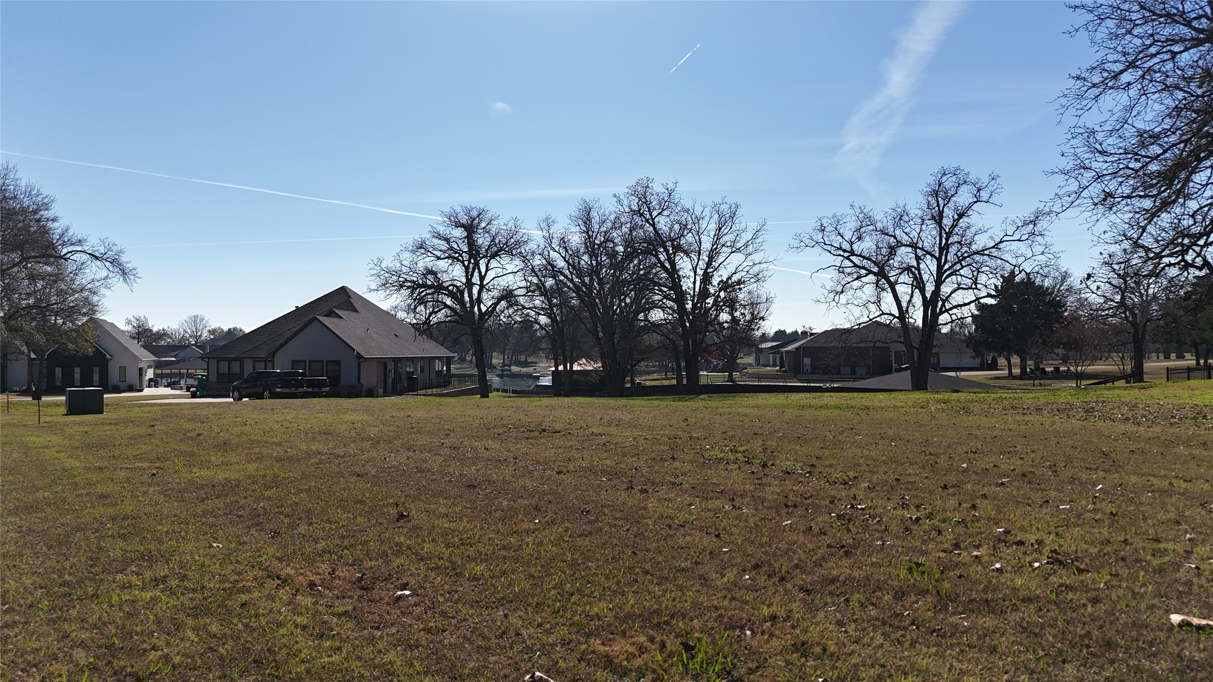 11 Bayview Circle