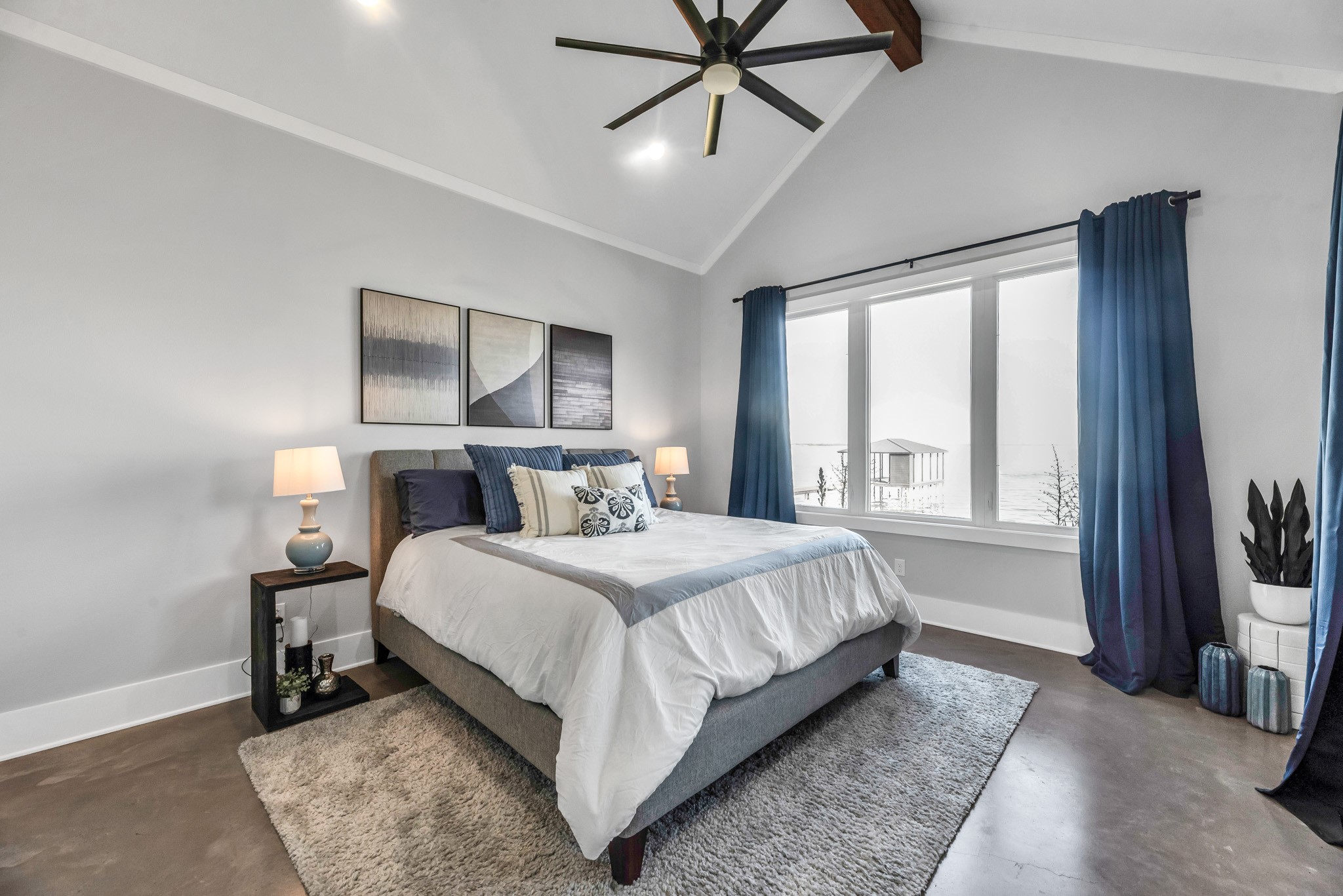 2207 Lake View Landing