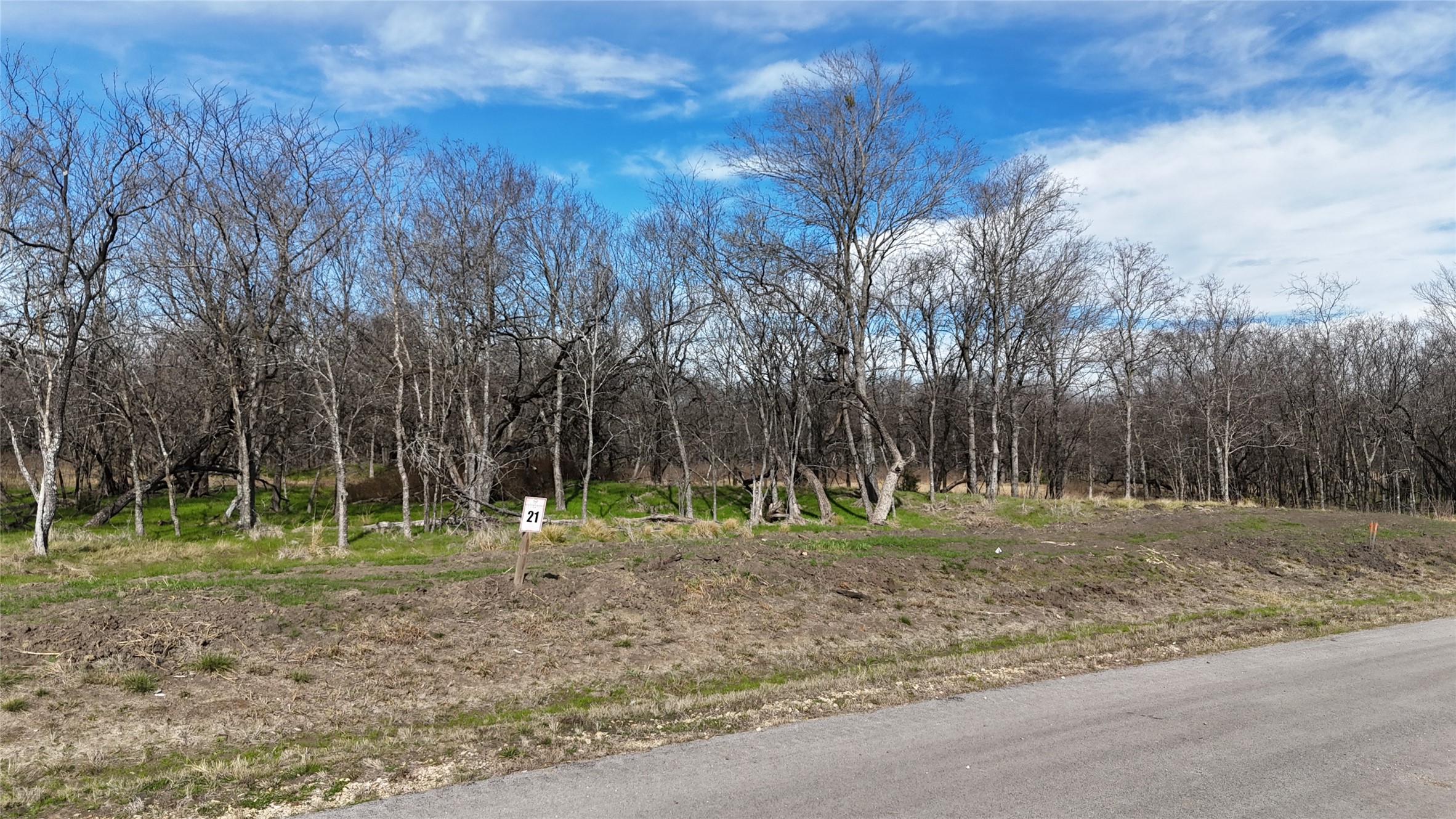 L21 Camp Fleming Court