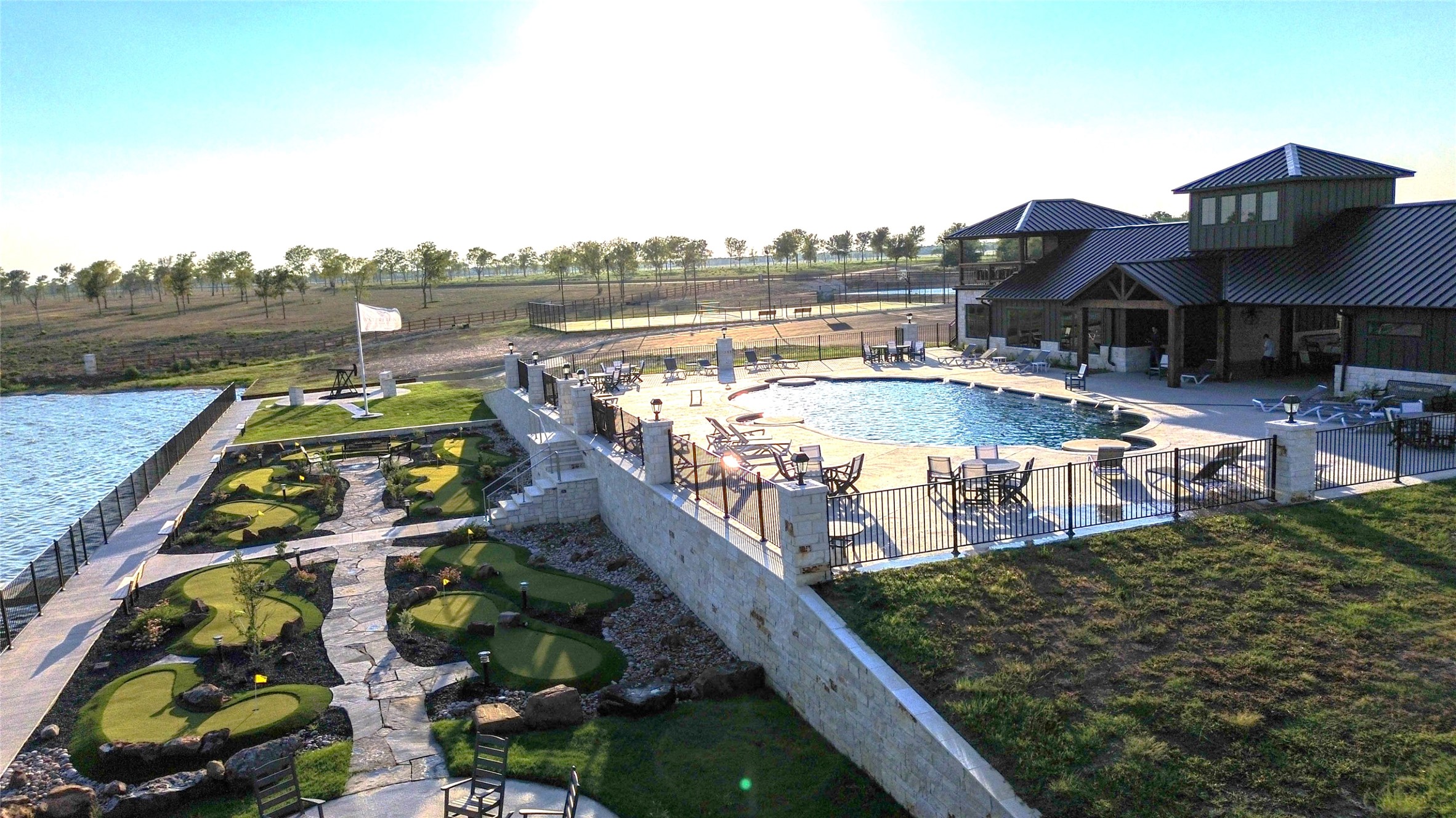 L21 Camp Fleming Court