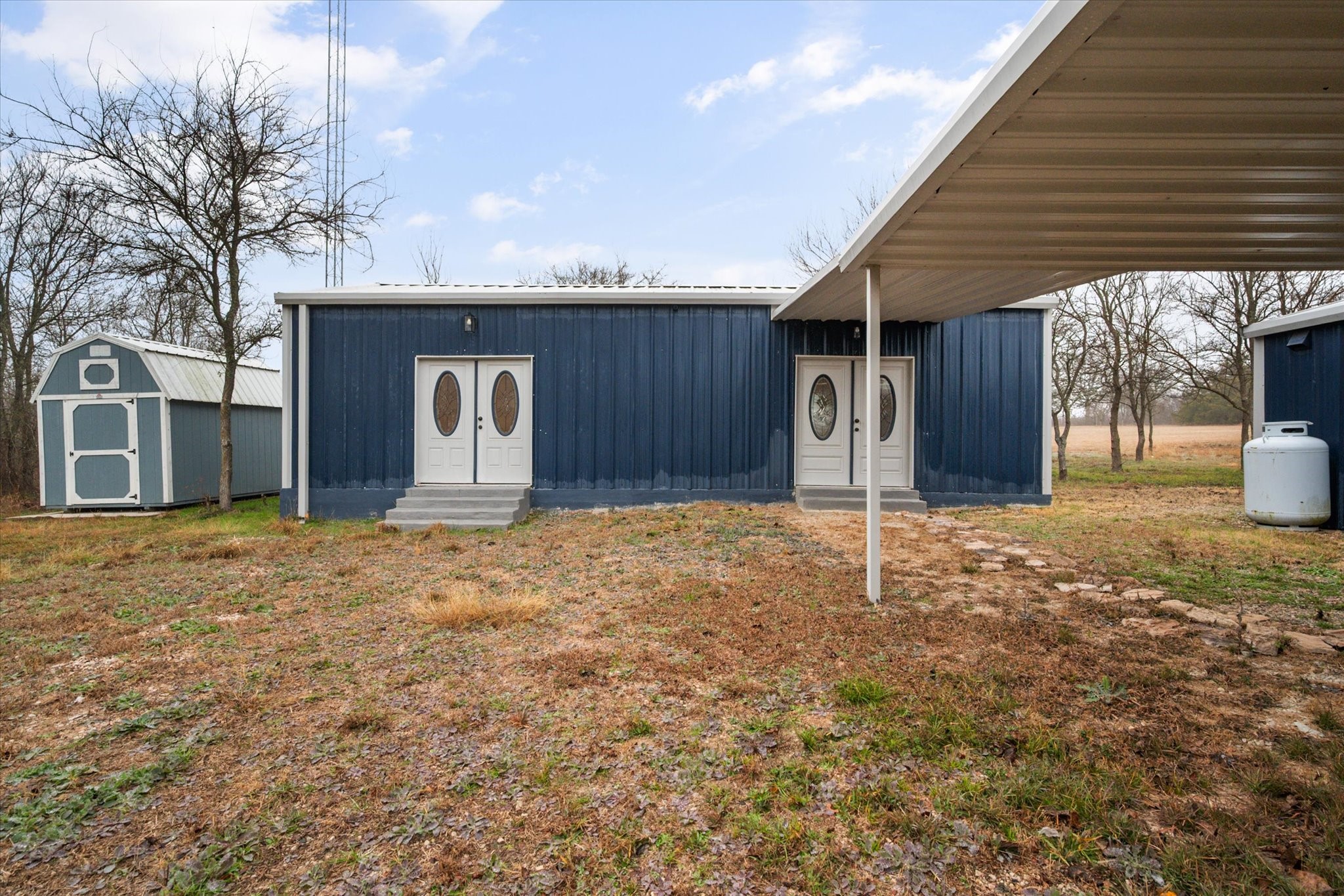 942 SE County Road 2240