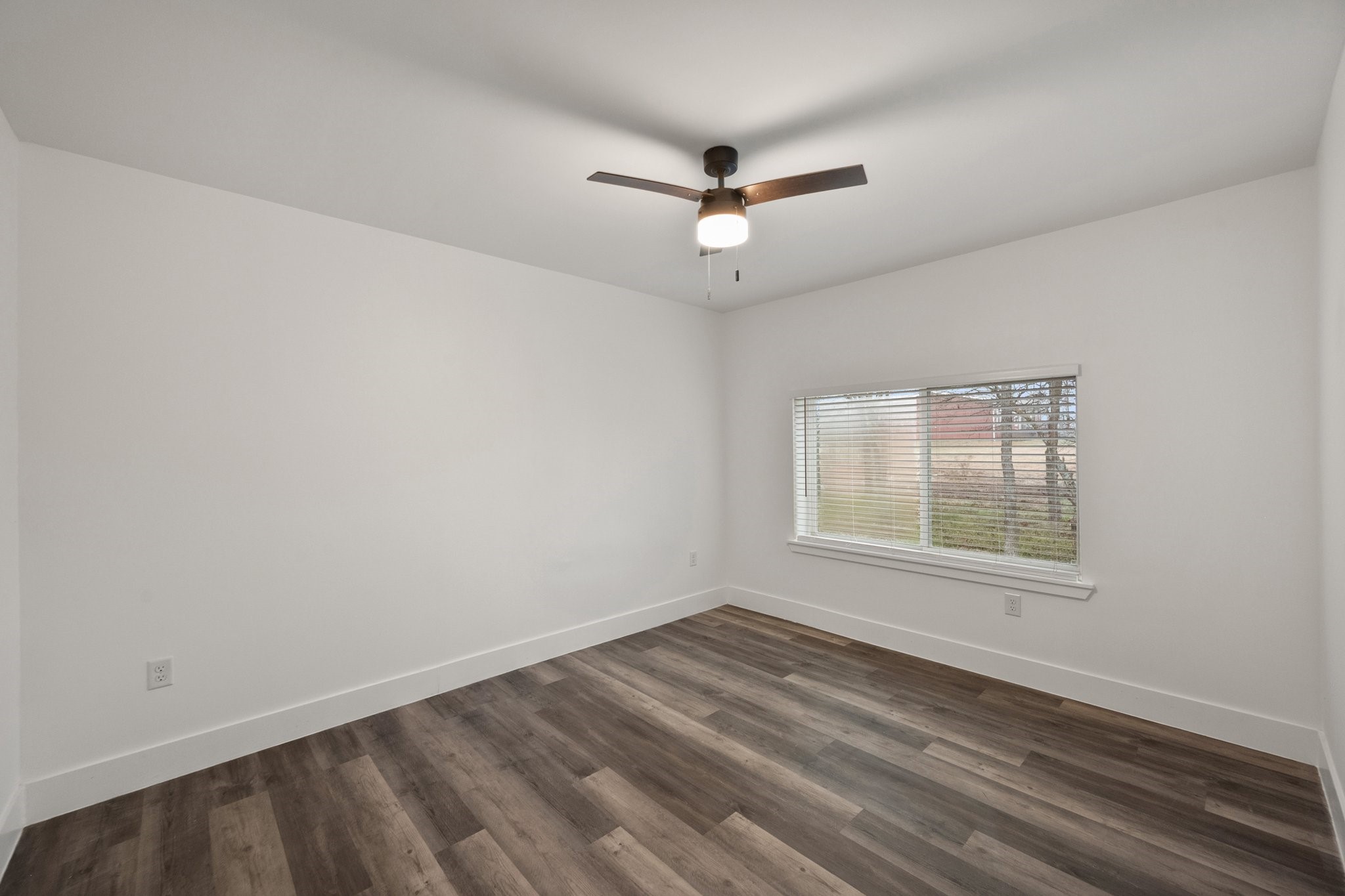 942 SE County Road 2240