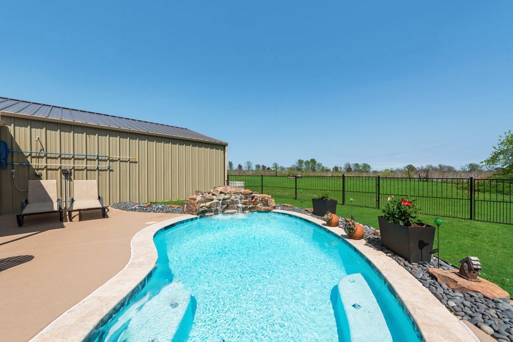 199 Pearl Valley Drive