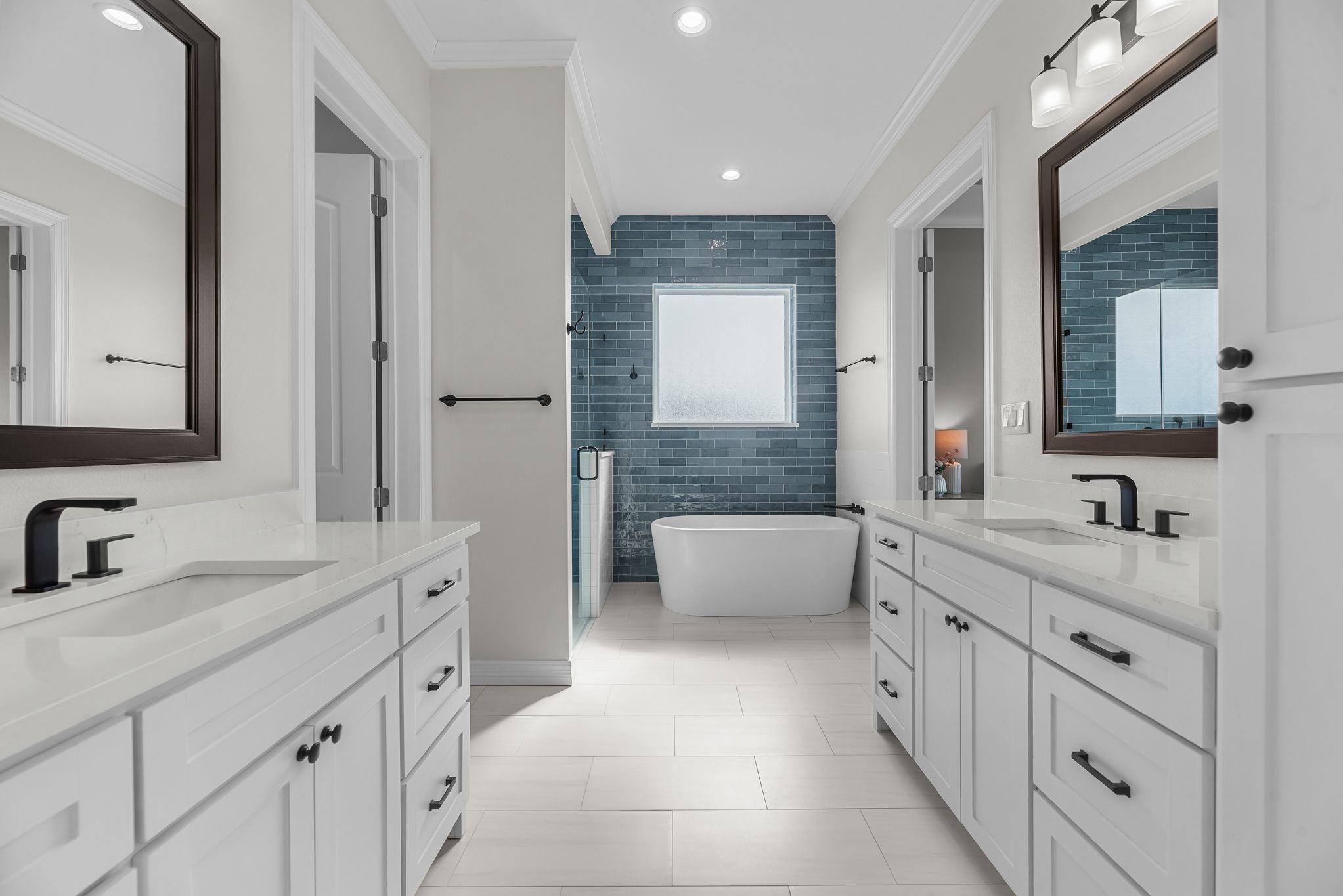 3016 Lake Ridge Drive