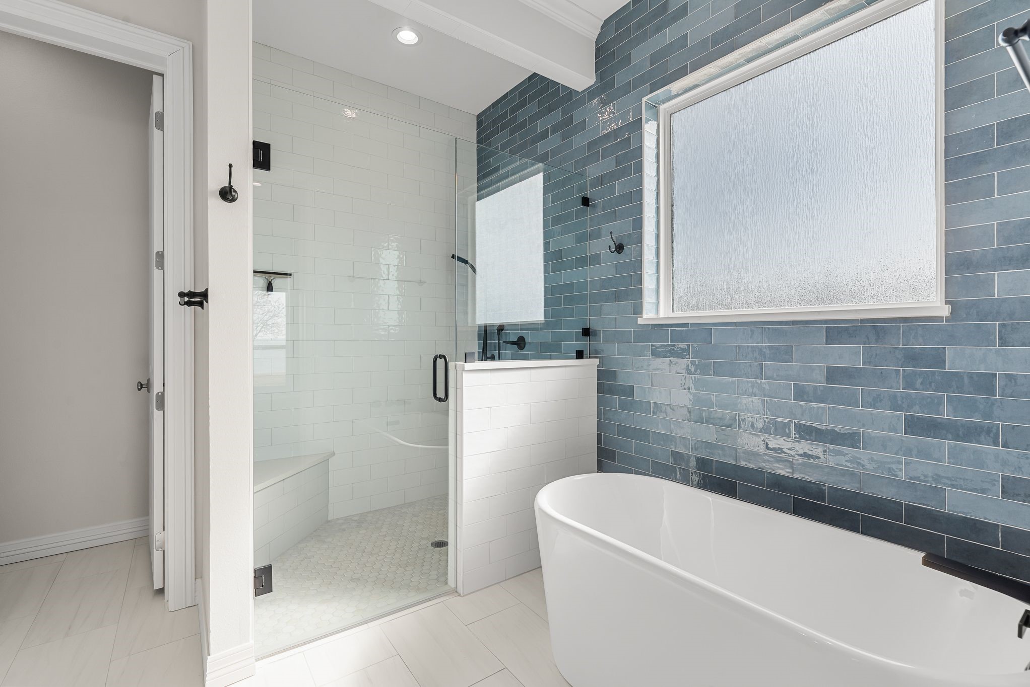 3016 Lake Ridge Drive