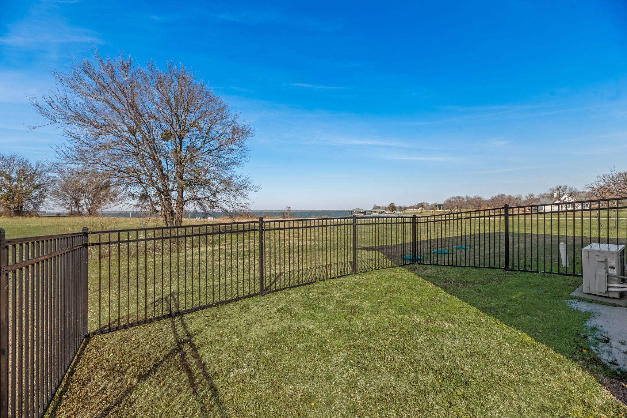 3016 Lake Ridge Drive