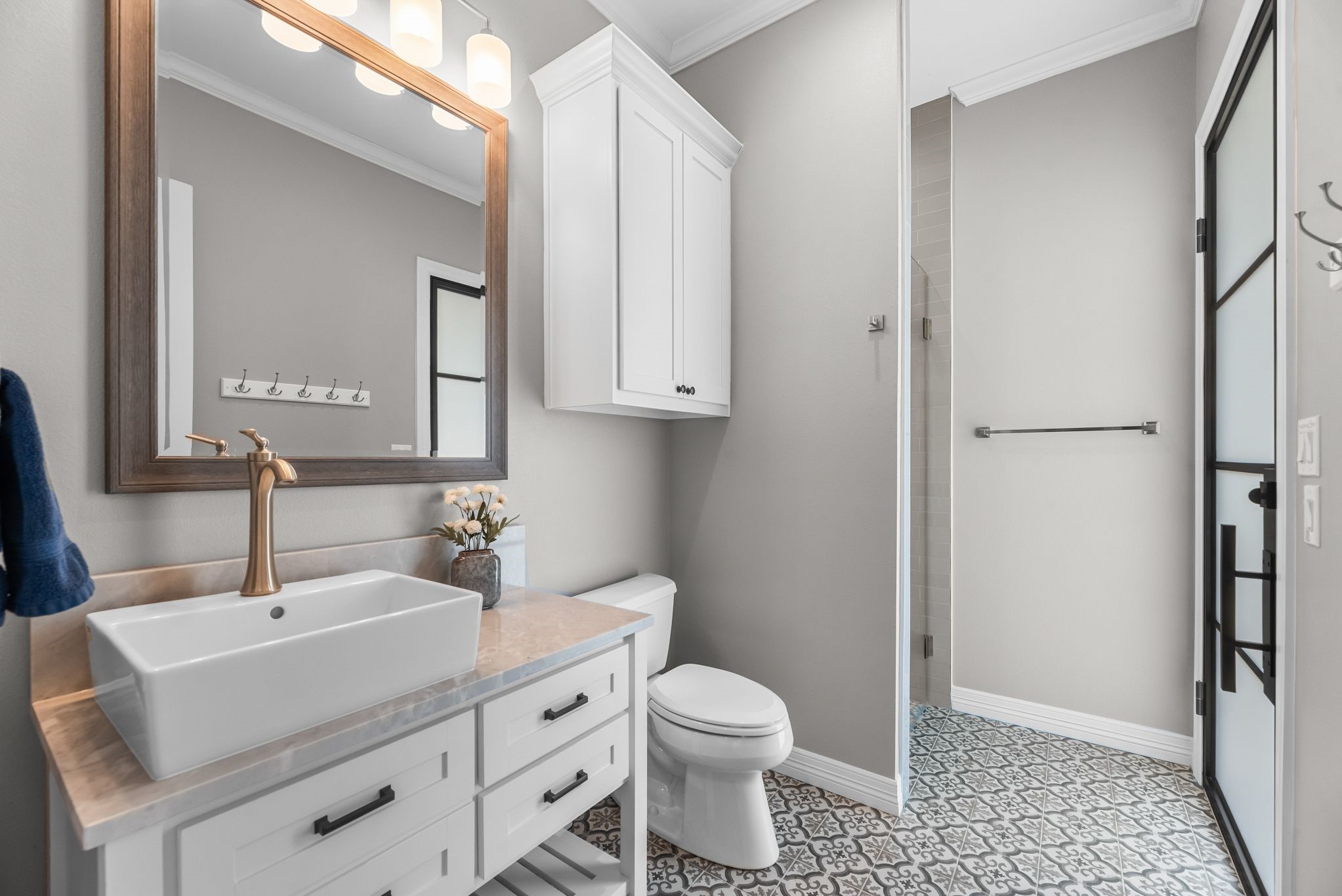 3016 Lake Ridge Drive