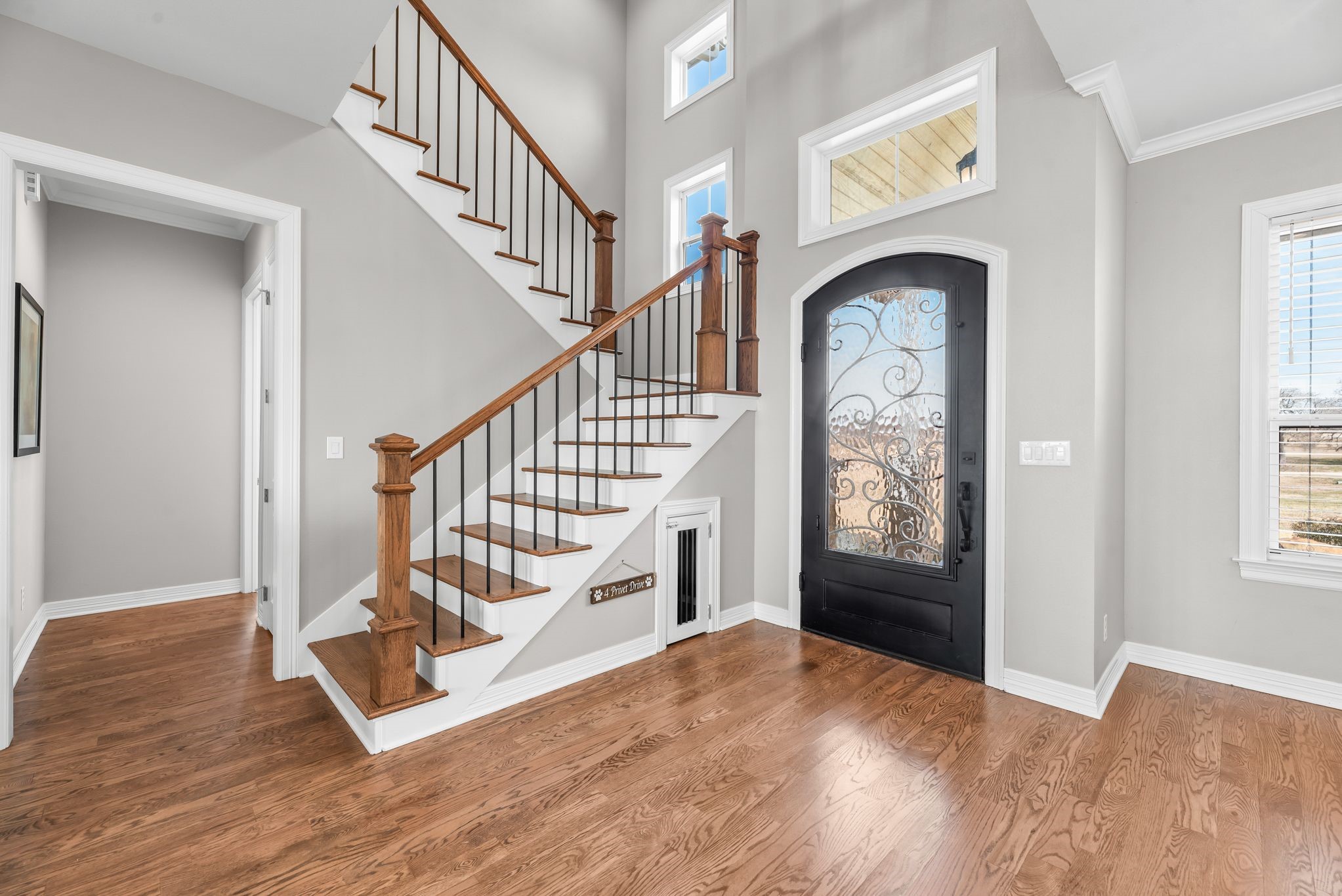 3016 Lake Ridge Drive