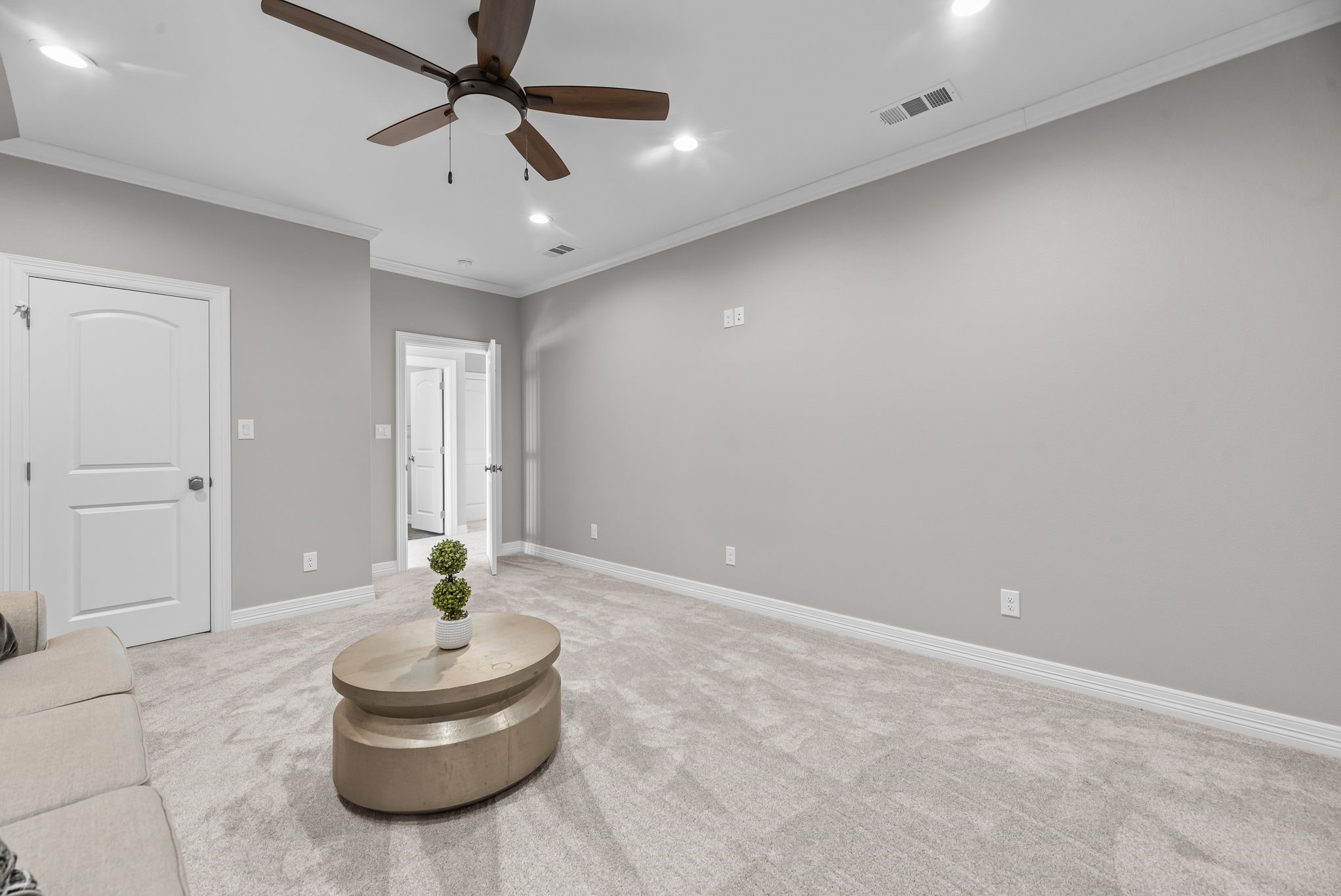 3016 Lake Ridge Drive