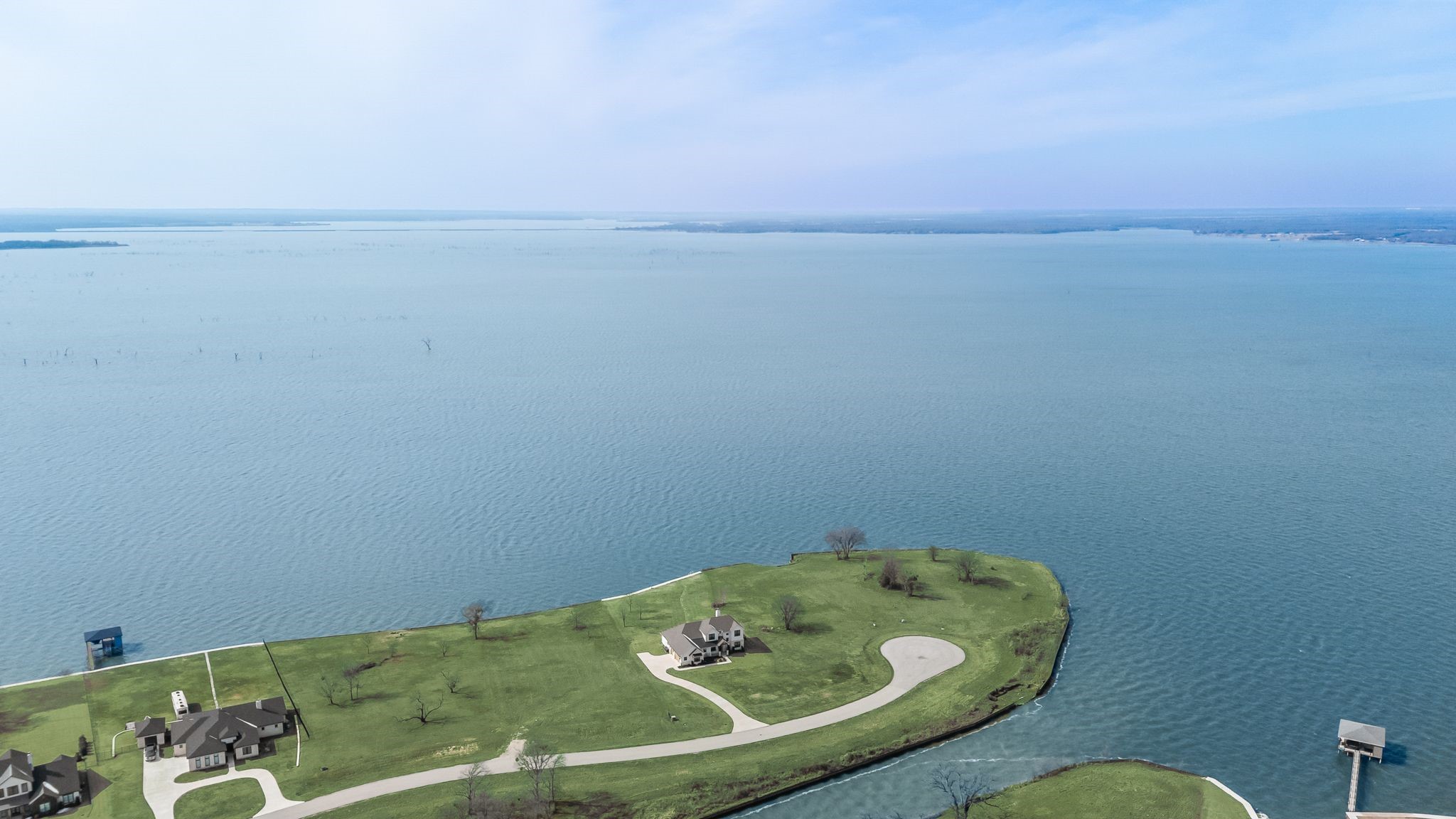 3016 Lake Ridge Drive