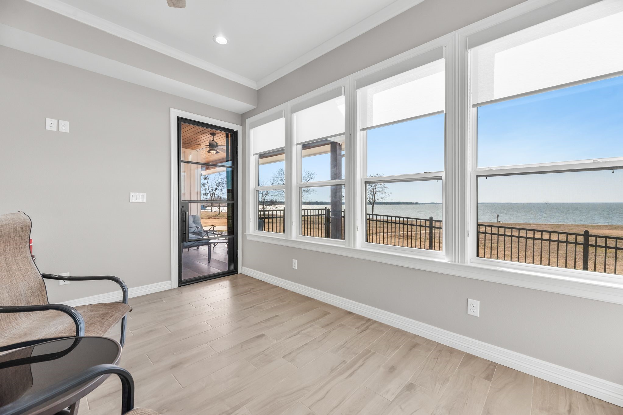 3016 Lake Ridge Drive