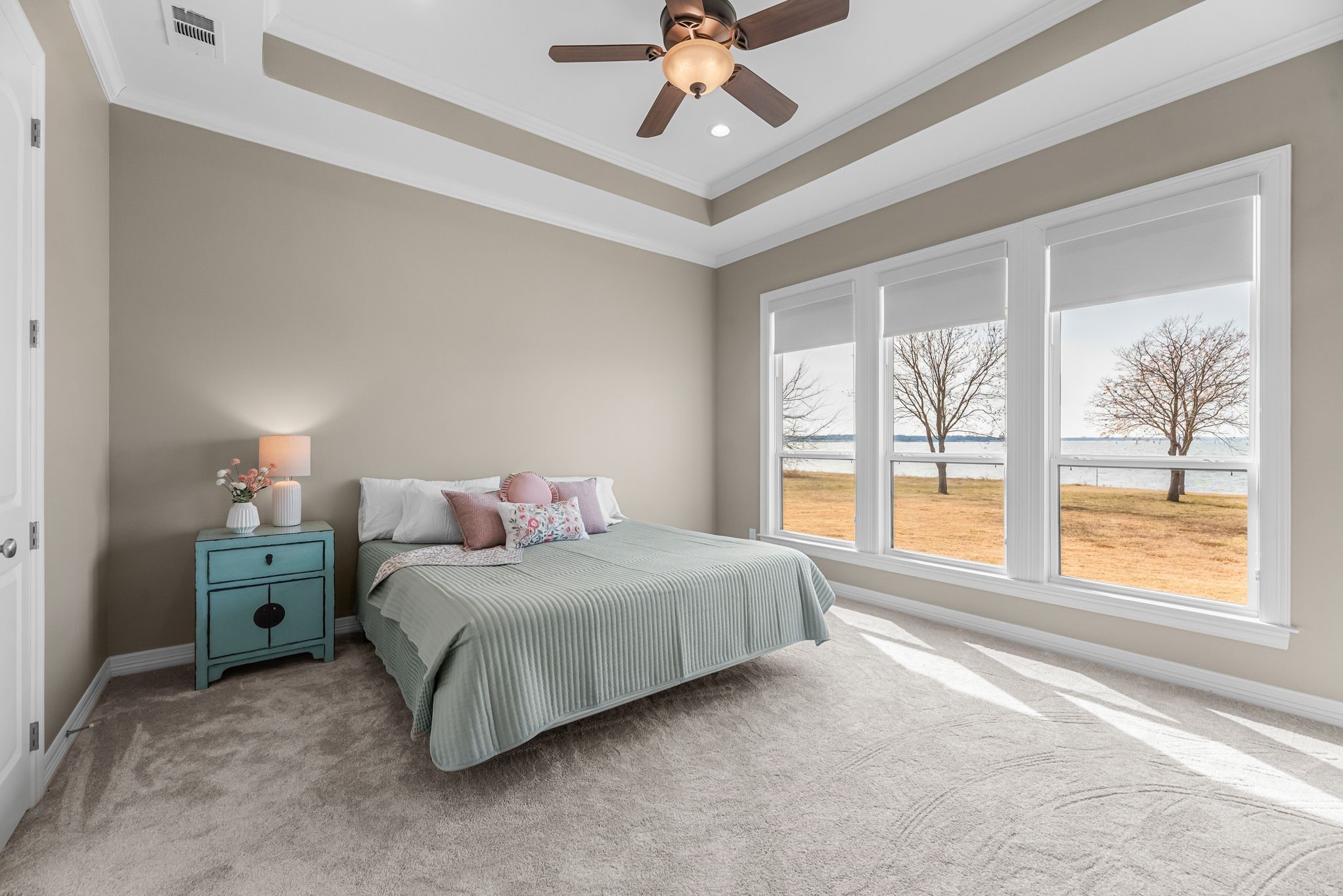 3016 Lake Ridge Drive