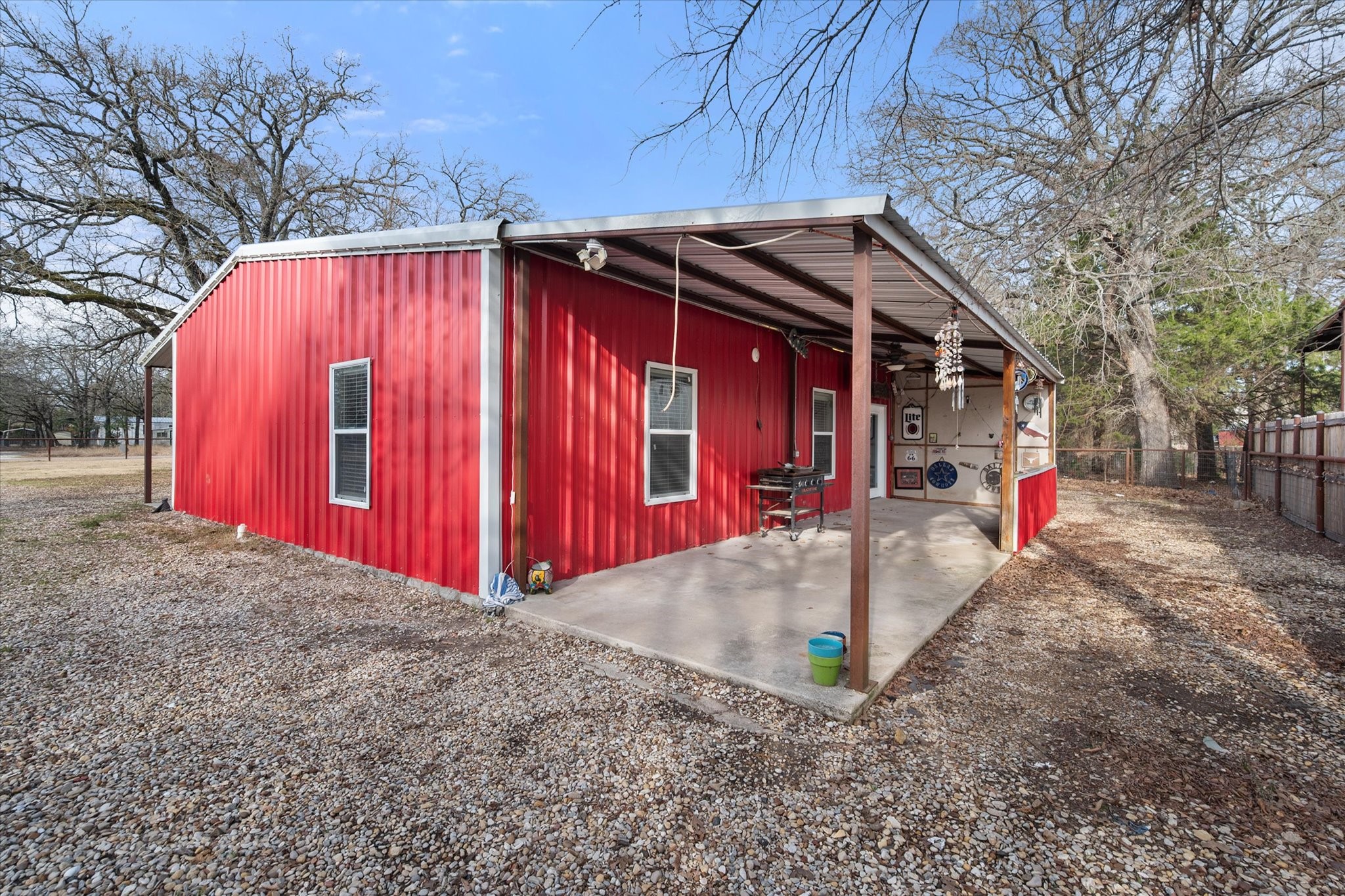 330 Southern Oaks Drive