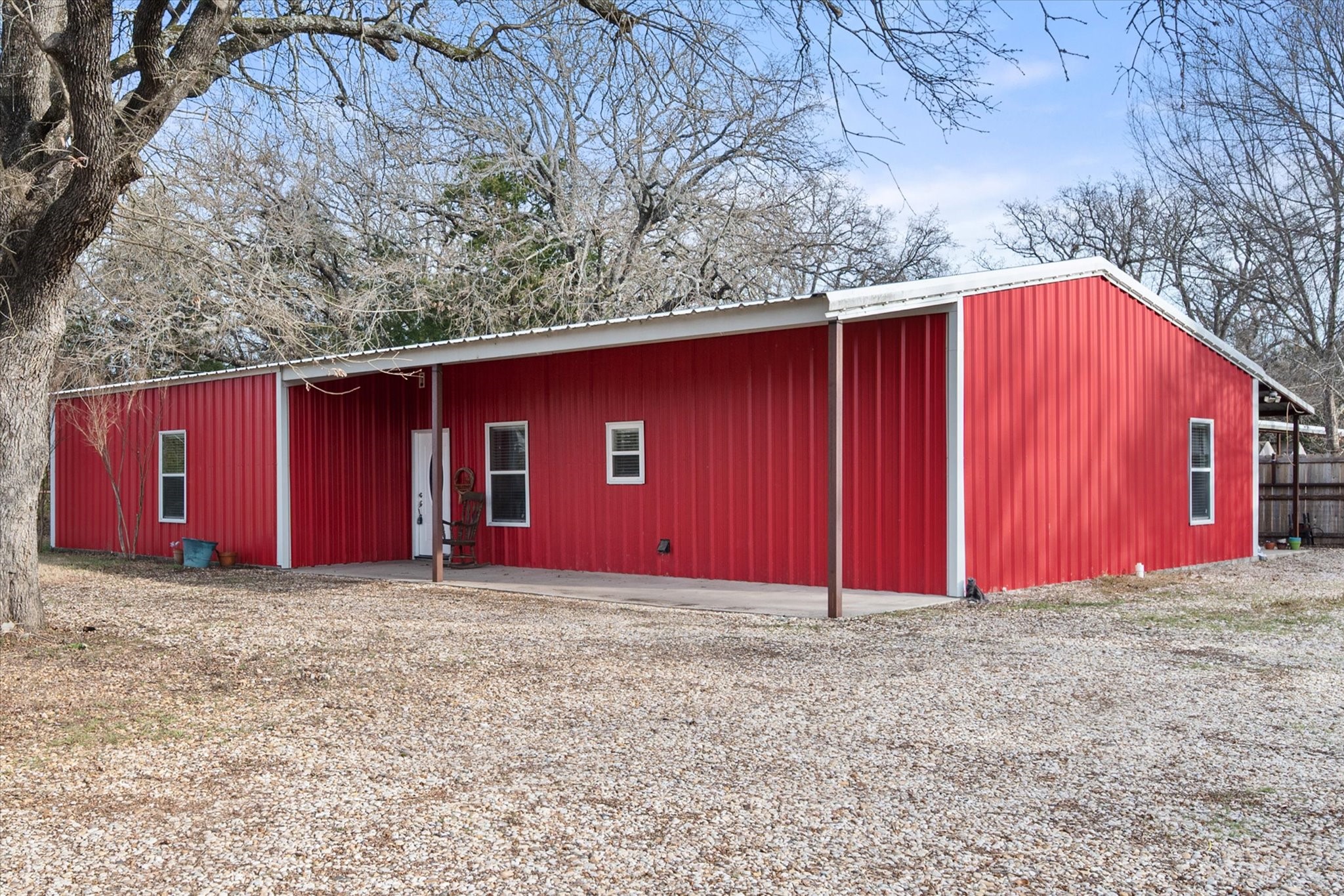 330 Southern Oaks Drive
