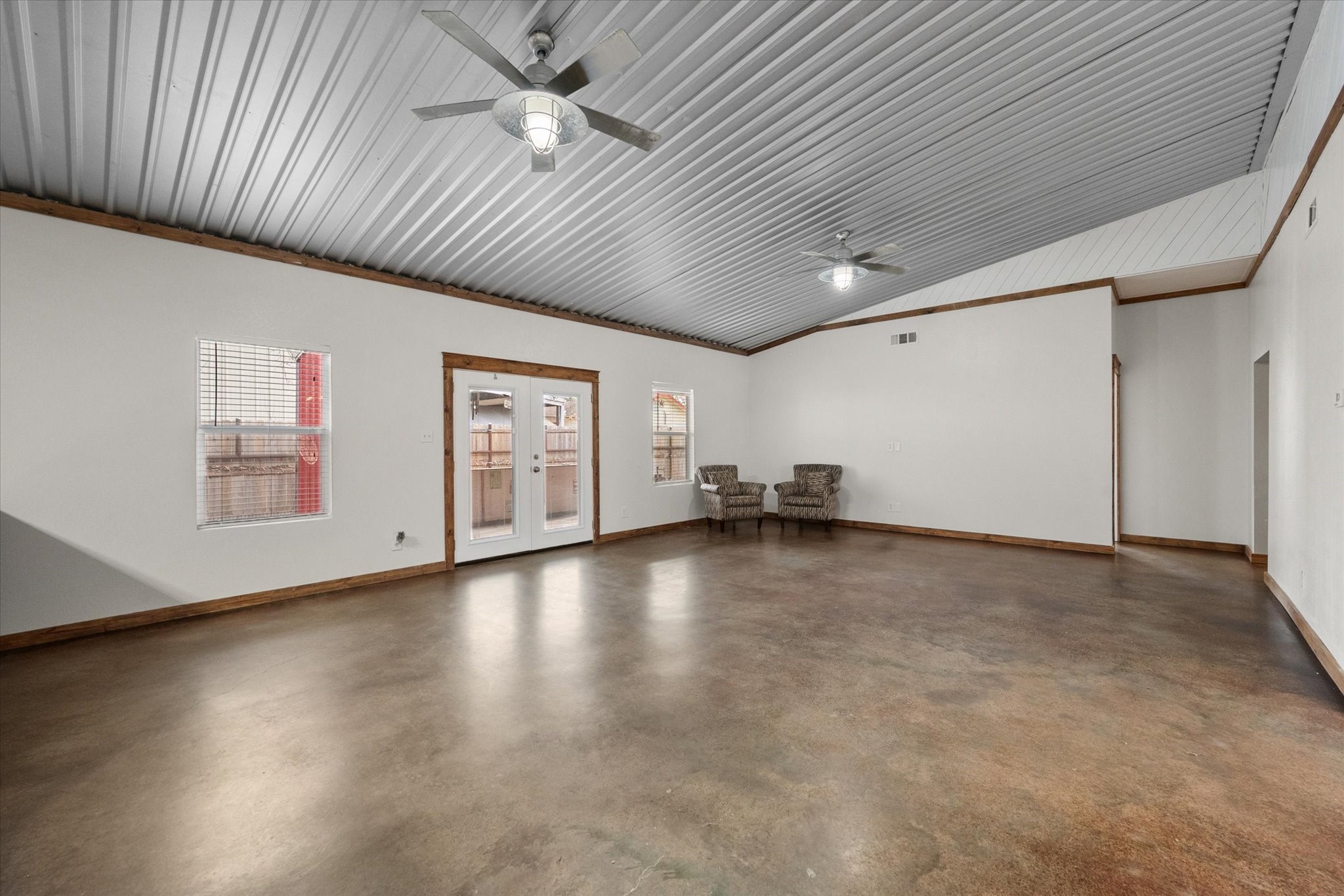 330 Southern Oaks Drive