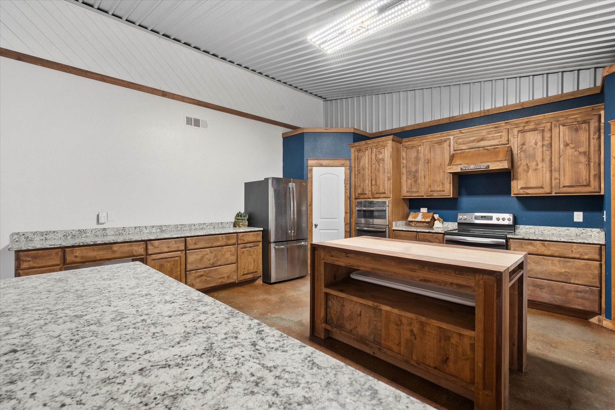 330 Southern Oaks Drive