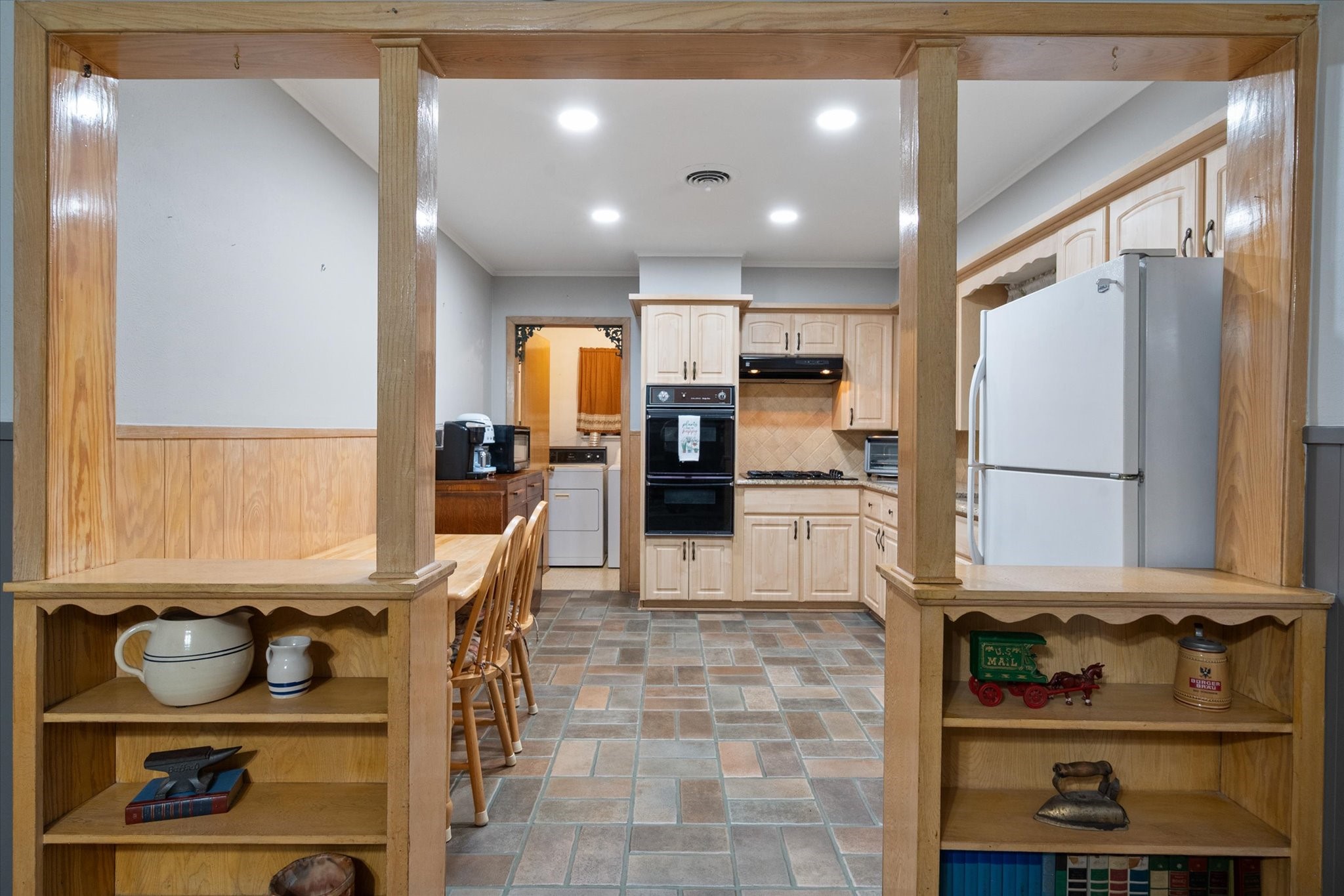 513 N 38th Street