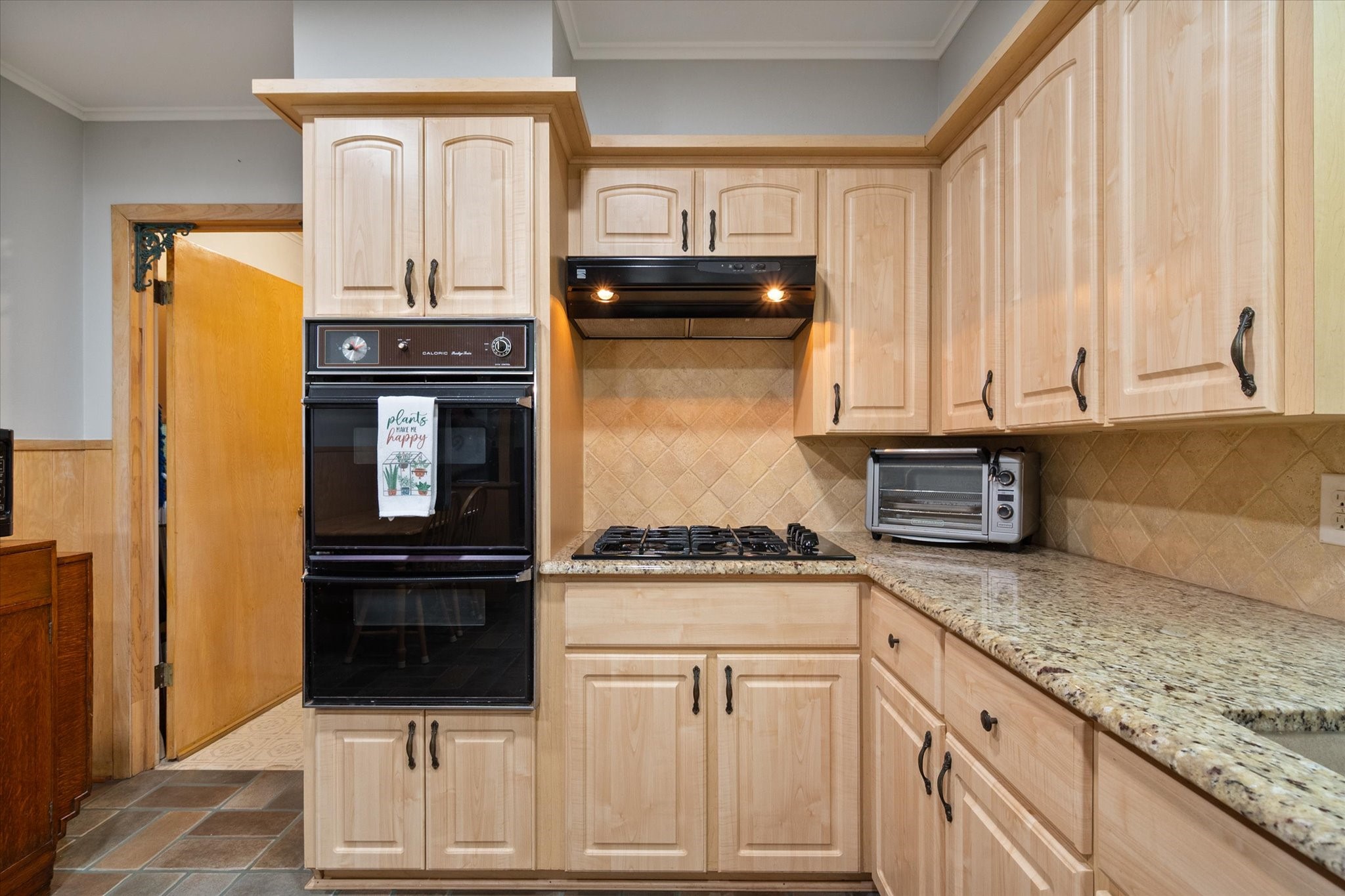 513 N 38th Street