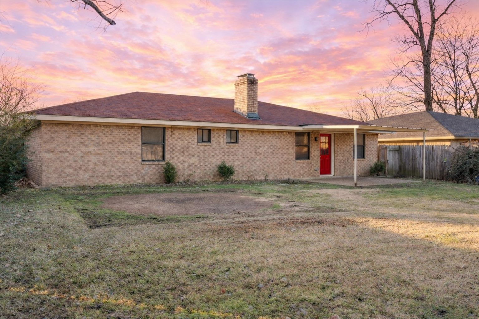 208 Gladstone Avenue