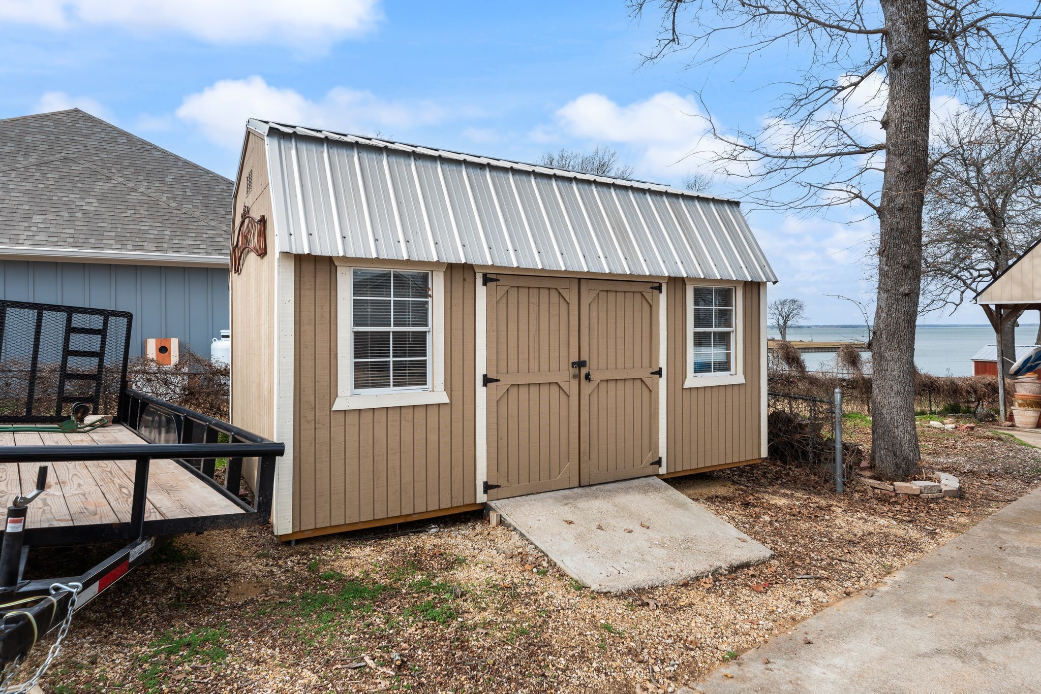 5046 Loper Circle