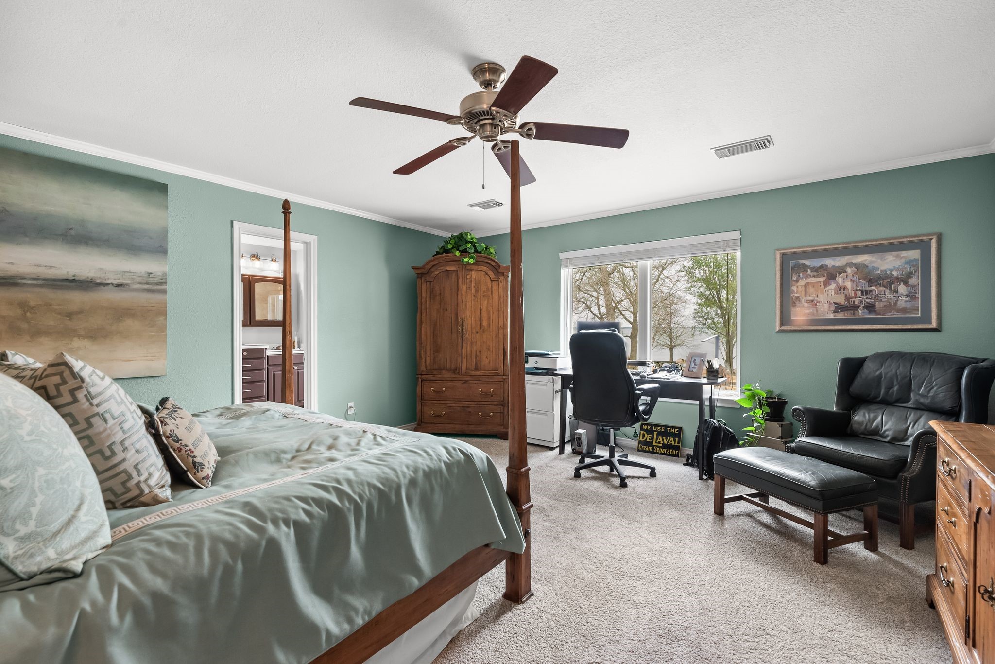 5046 Loper Circle