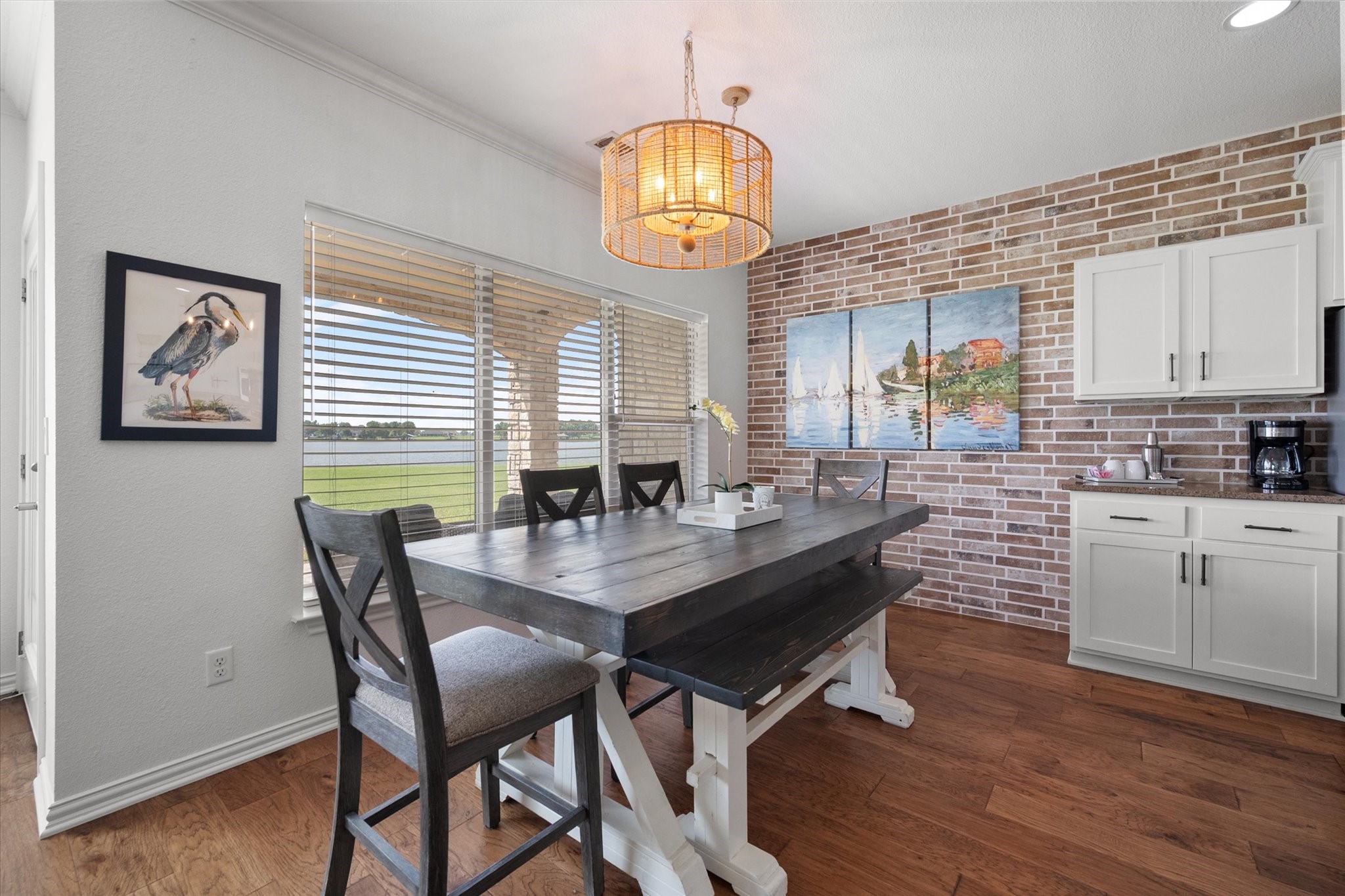 9900 Northshore Boulevard 3105