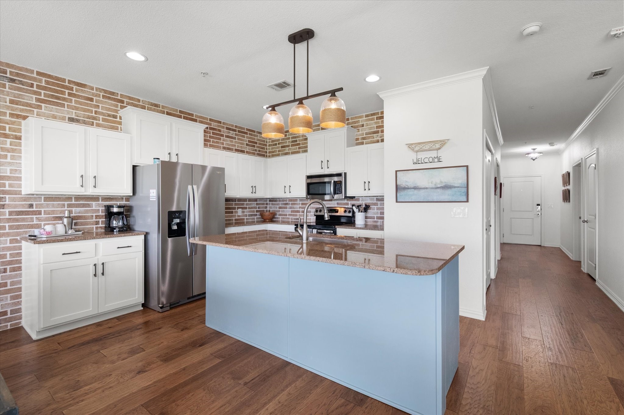 9900 Northshore Boulevard 3105