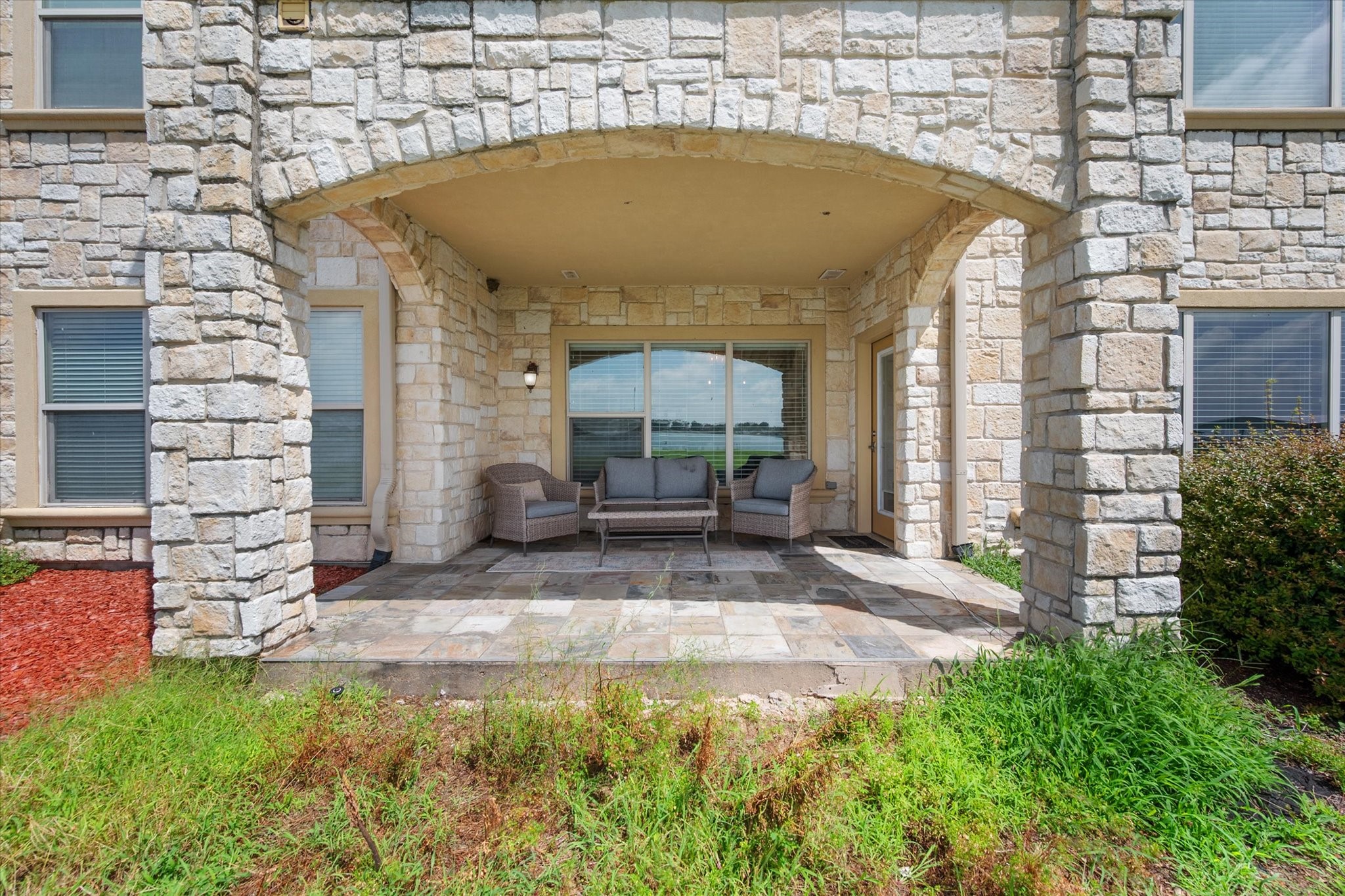 9900 Northshore Boulevard 3105