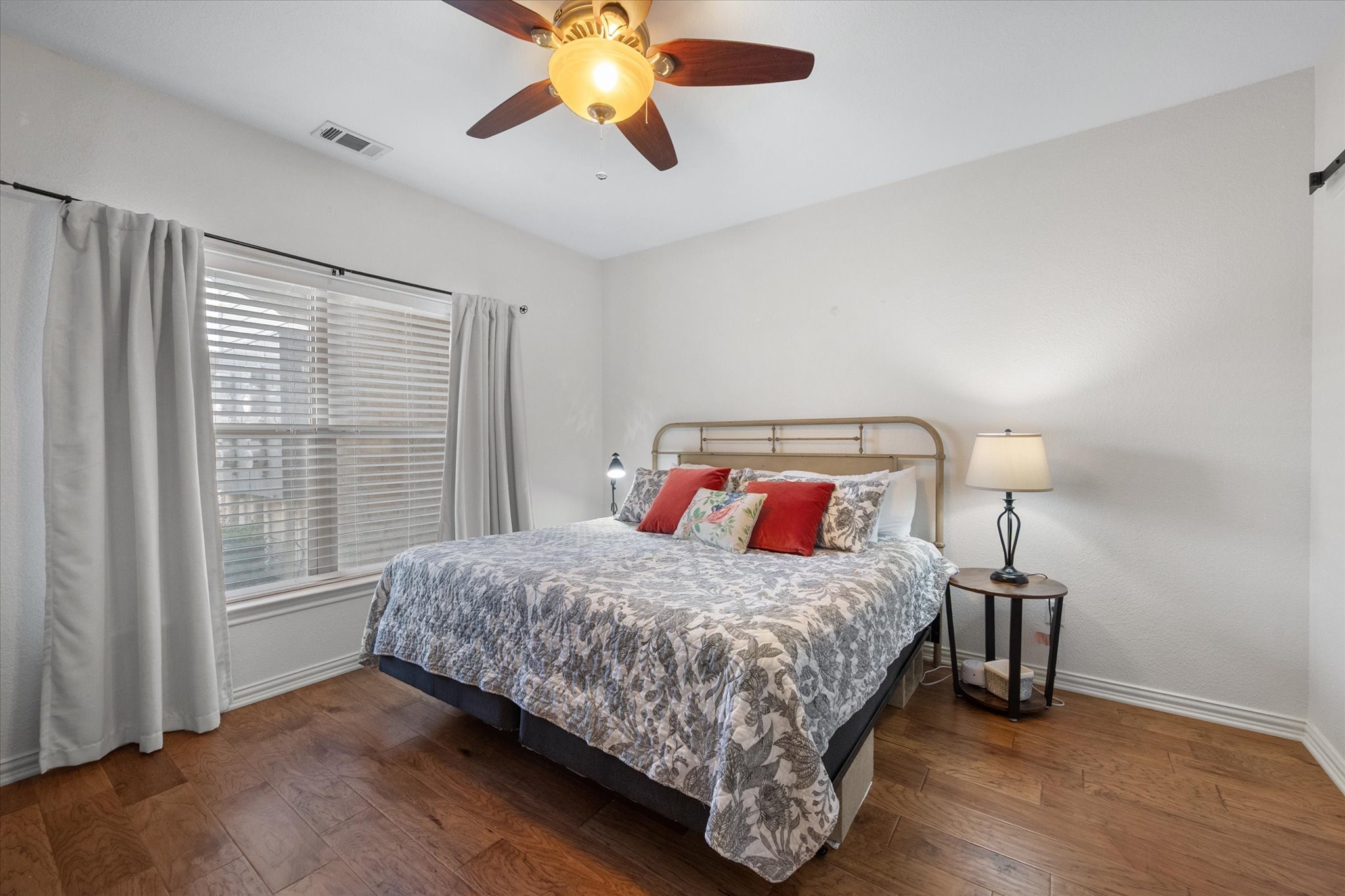 9900 Northshore Boulevard 3105