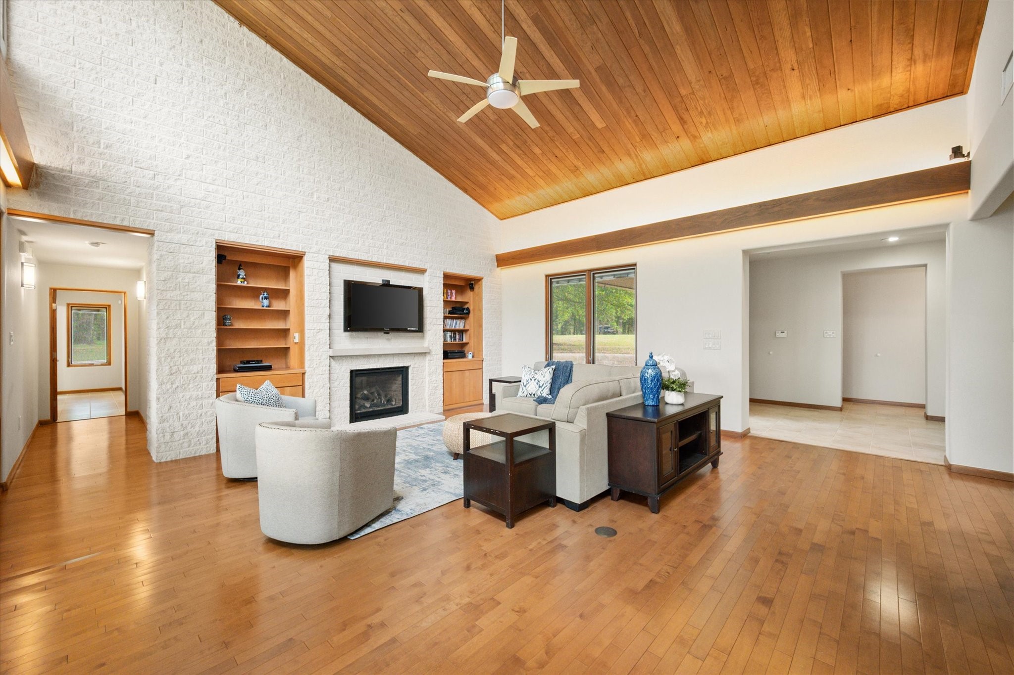 301 Bentwood Circle