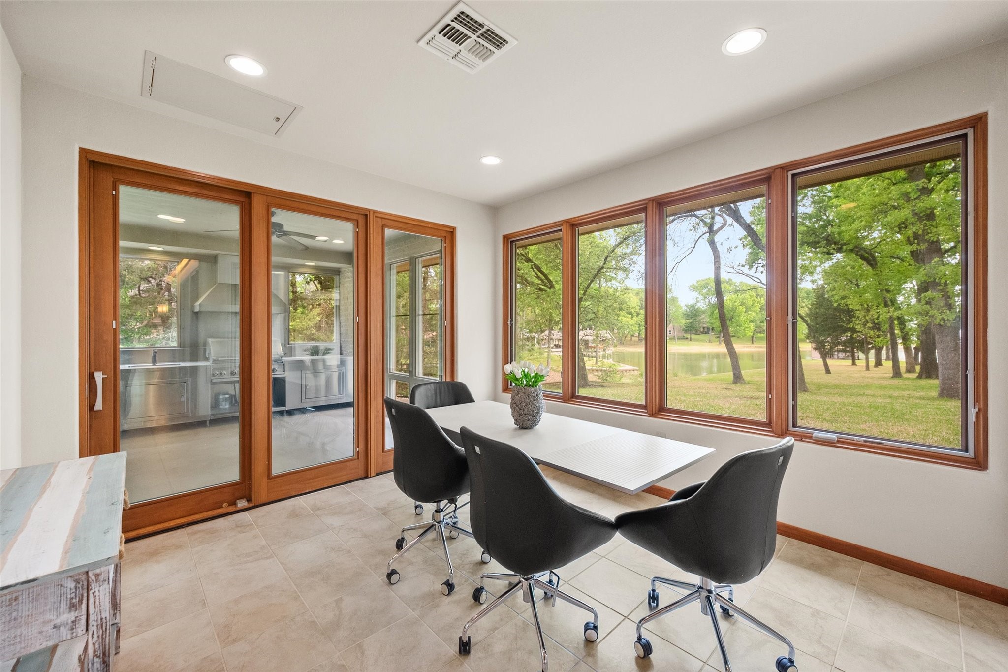 301 Bentwood Circle