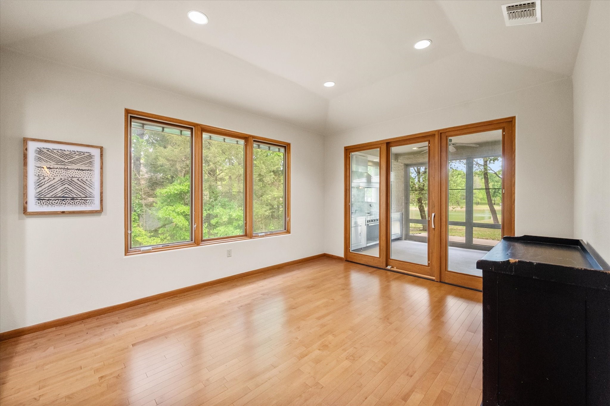 301 Bentwood Circle