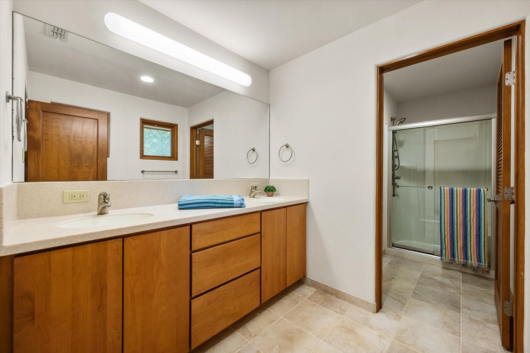 301 Bentwood Circle